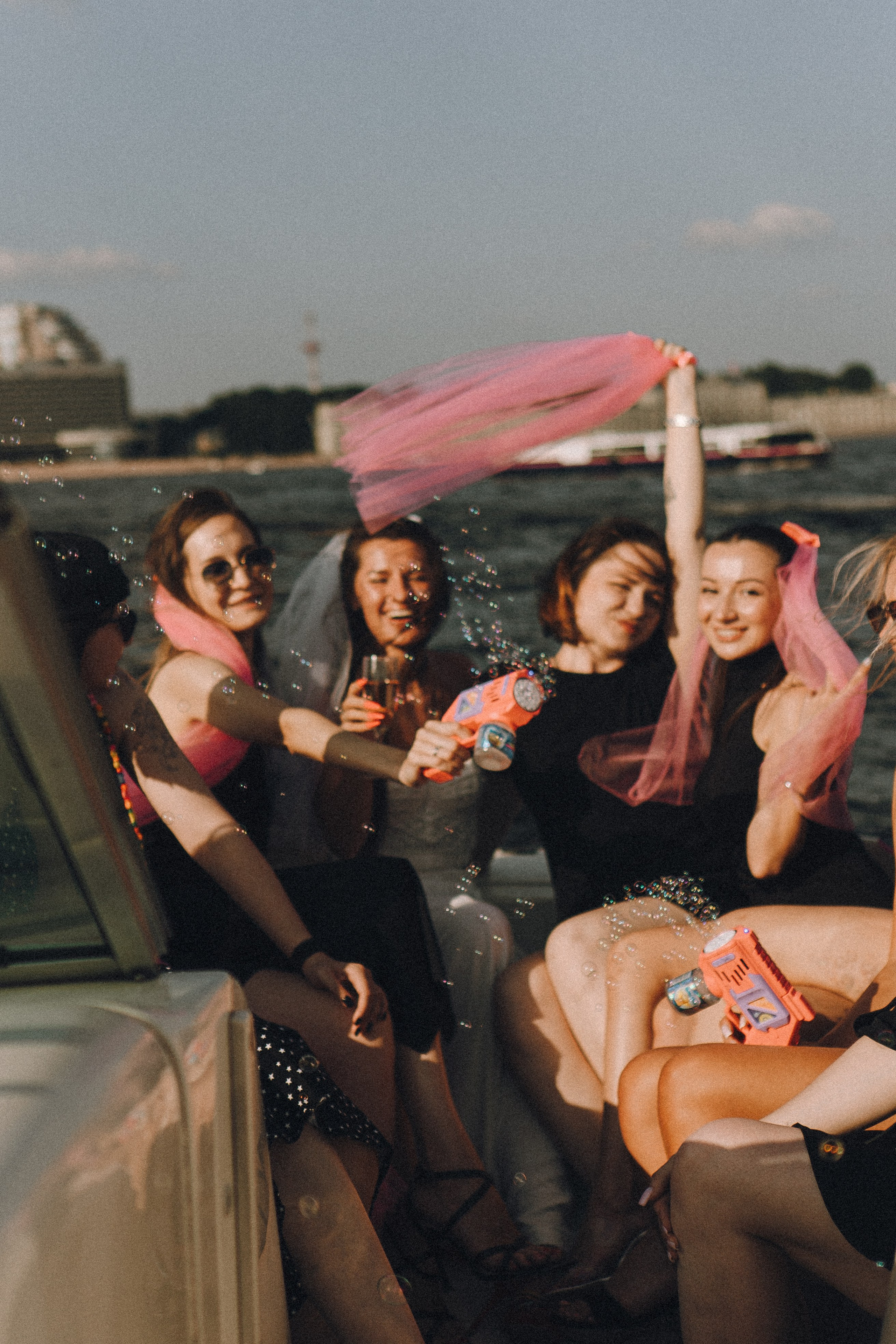 ДЕВИЧНИК НА КАТЕРЕ. Профессиональный фотограф, Санкт-Петербург — Виктория Богомолова