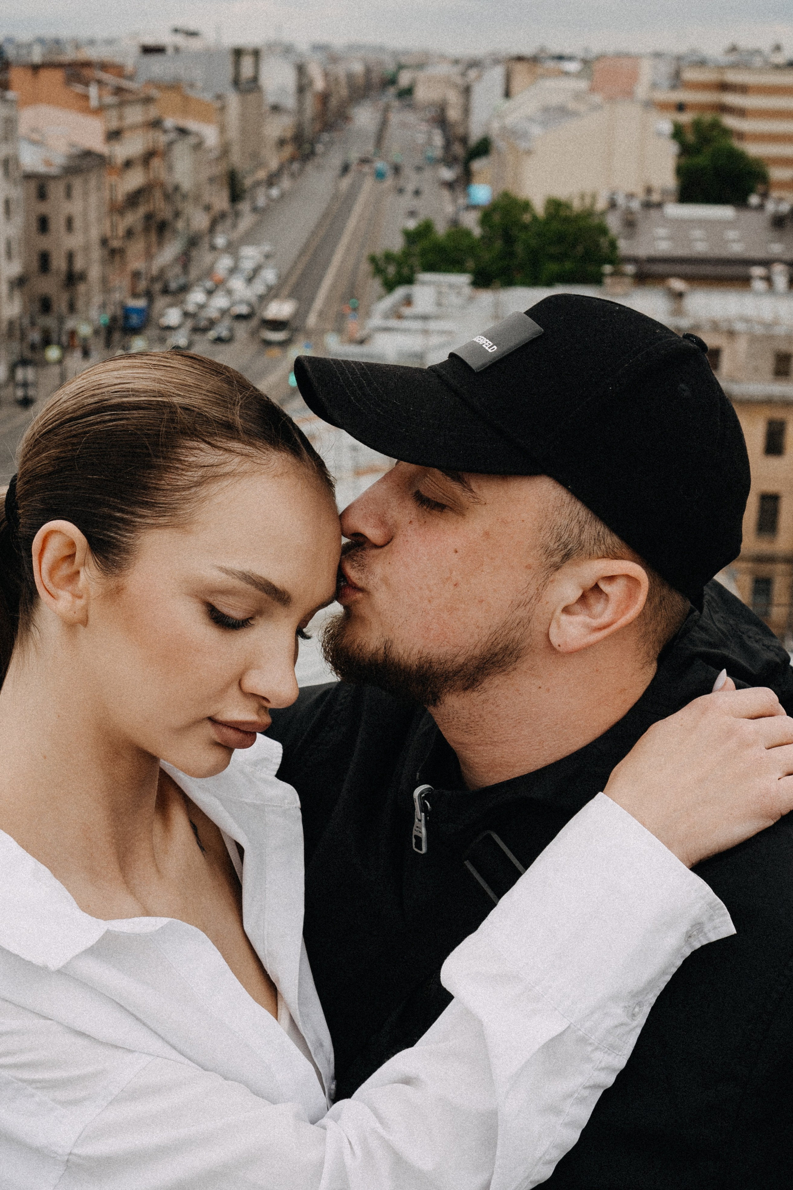 МЫ ГУЛЯЛИ ПРО КРЫШАМ ПИТЕРА. Профессиональный фотограф, Санкт-Петербург — Виктория Богомолова