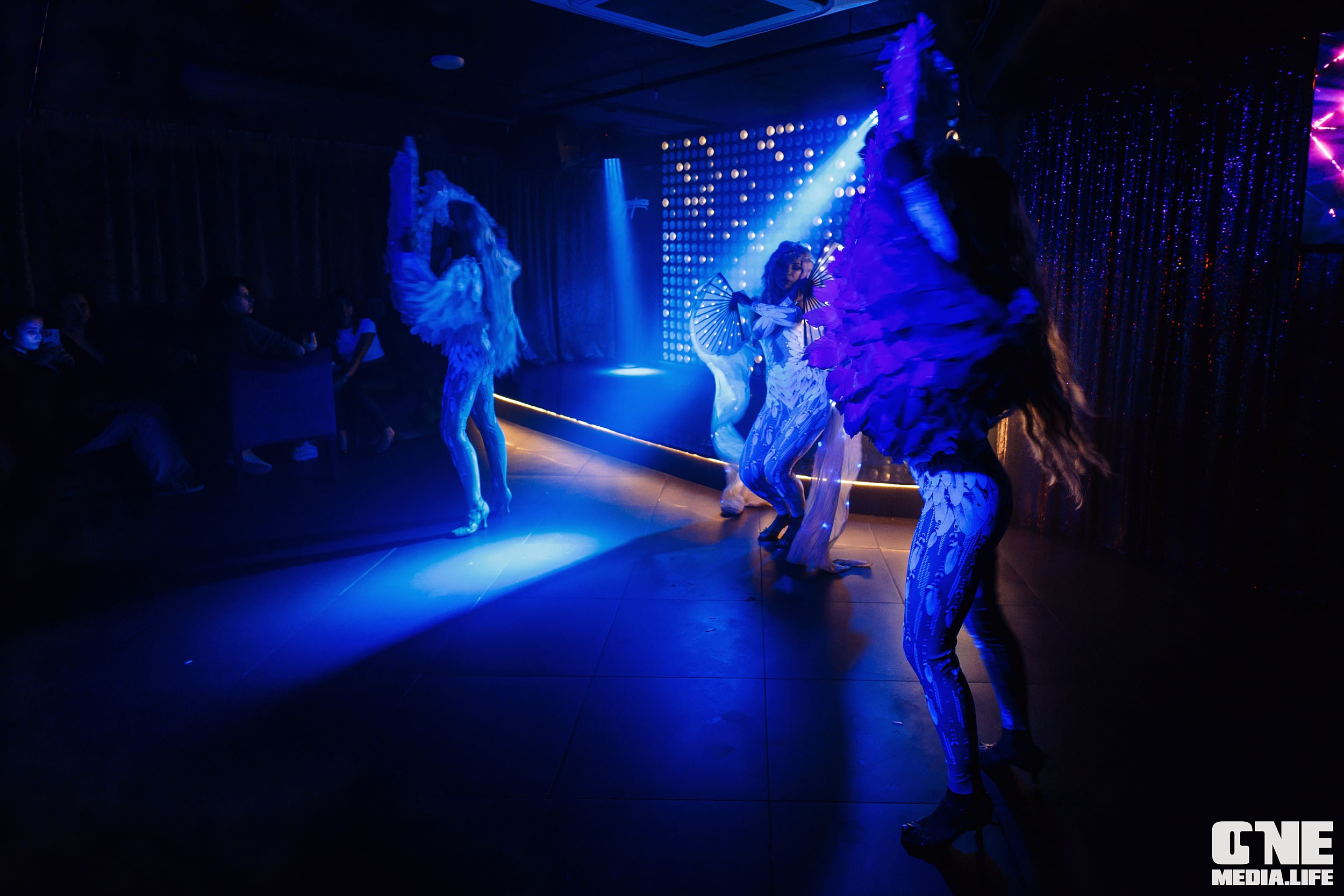 Фоторепортаж из караоке-клуба Эйфория. One Media Life: фоторепортажи, фотоотчеты с мероприятий и заведений