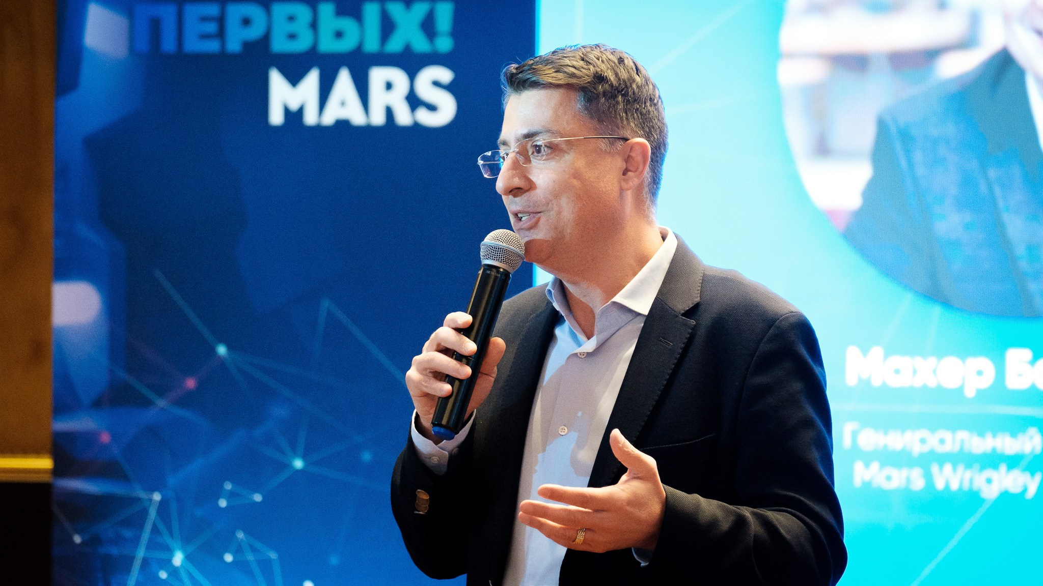 Время первых. Ретушер Довгуля Александр