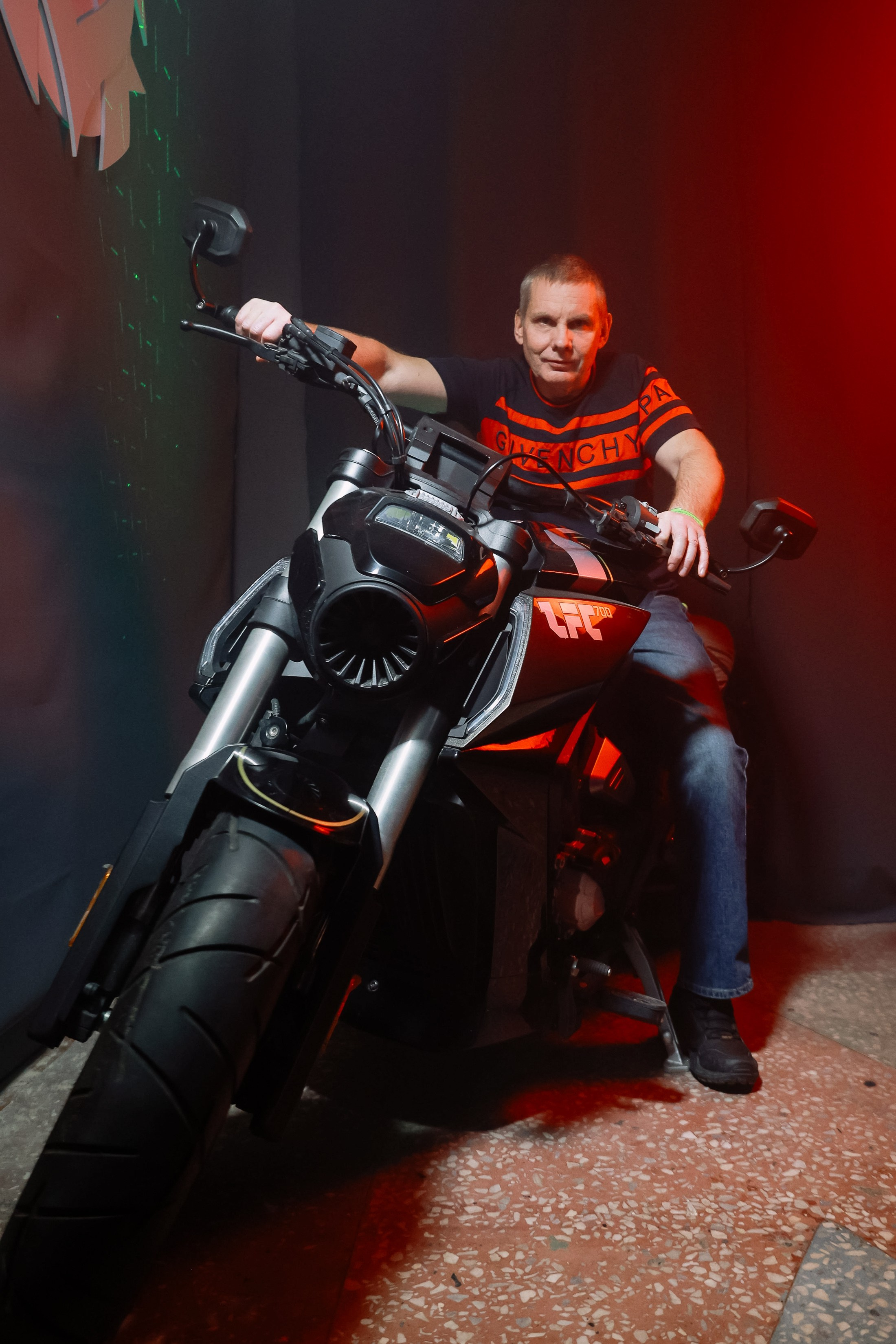 Мото вечеринка в Городском Аэропорту. Фотограф Юлия Мальцева