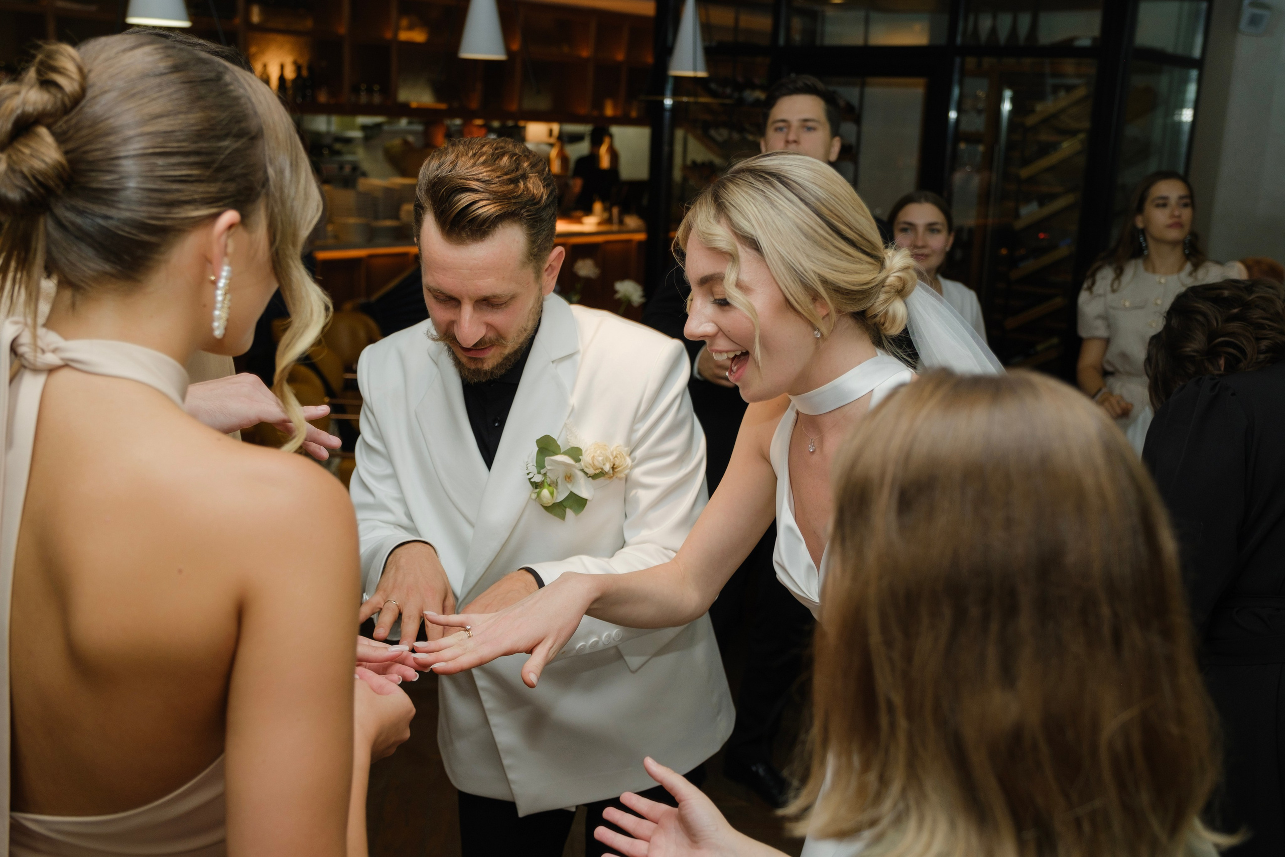 Alexander Alina. Wedding photographer