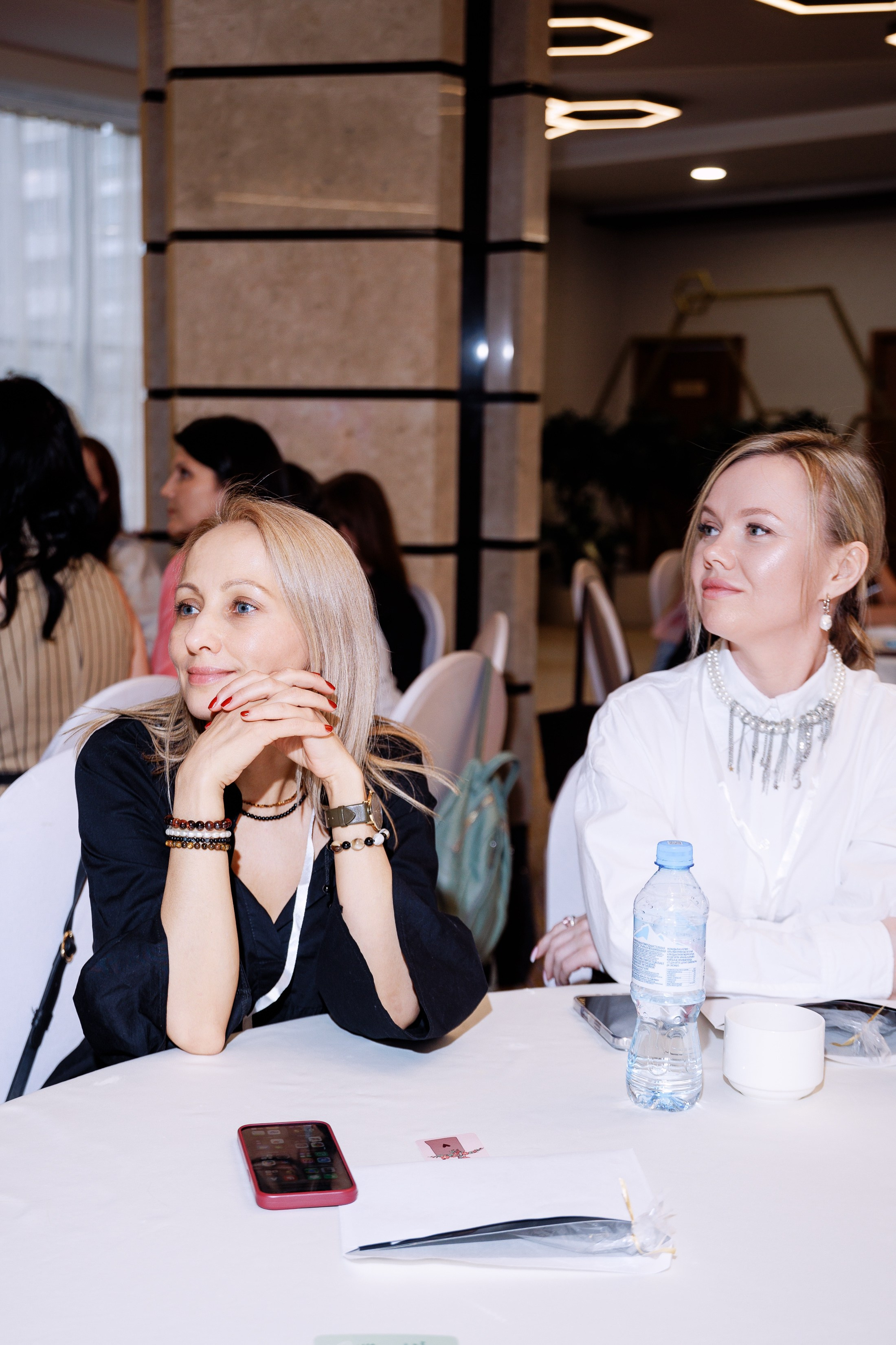 Закрытый нетворкинг. Фотограф Юлия Мальцева