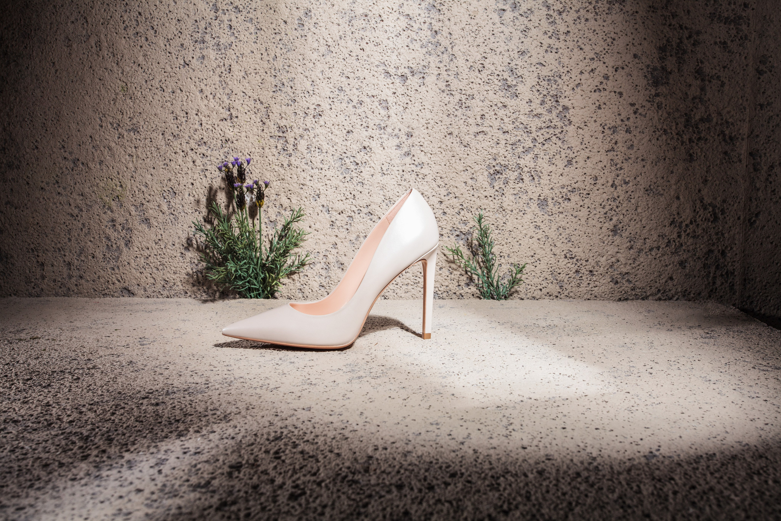 Обувь и аксессуары. Предметный фотограф. Москва. Продюсирование съемок, Set-design & пост-продакшн, E-commerce контент