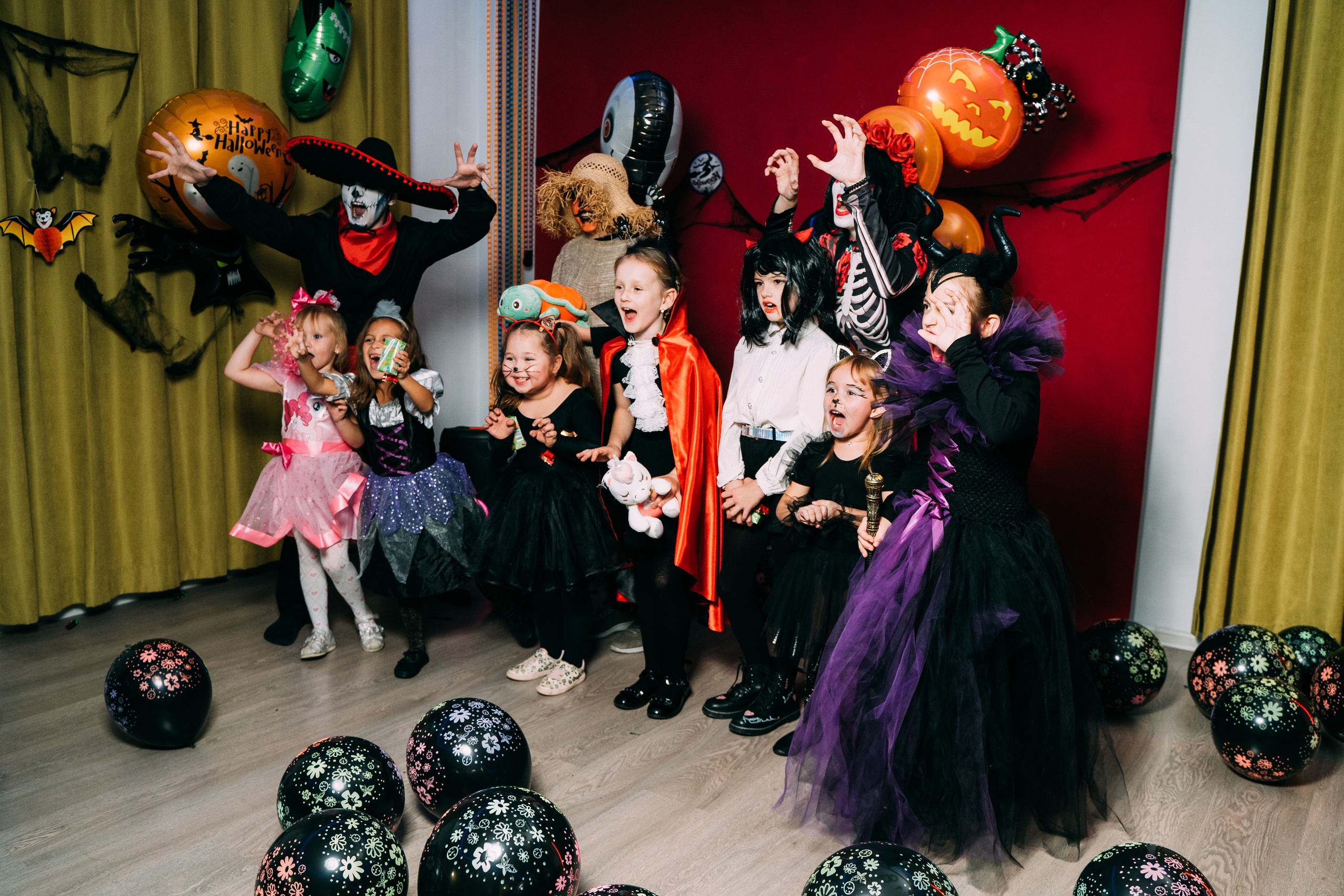 Вечеринка Хэллоуин в студии Green Family. Свадебный фотограф Кирилл Зейналов, Туапсе