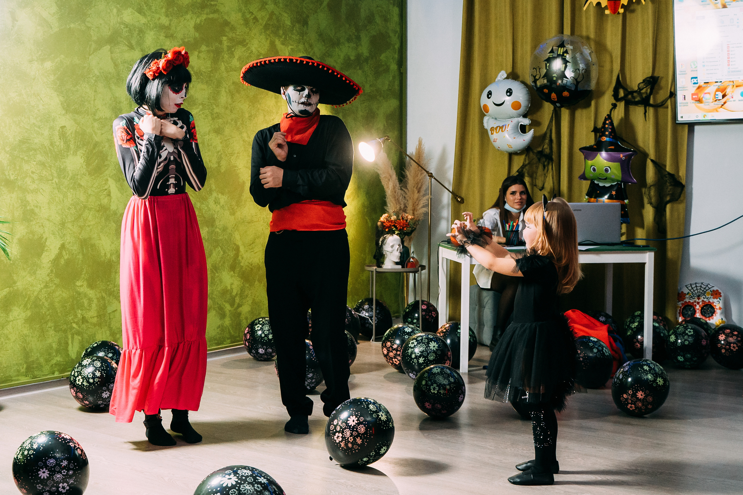 Вечеринка Хэллоуин в студии Green Family. Свадебный фотограф Кирилл Зейналов, Туапсе
