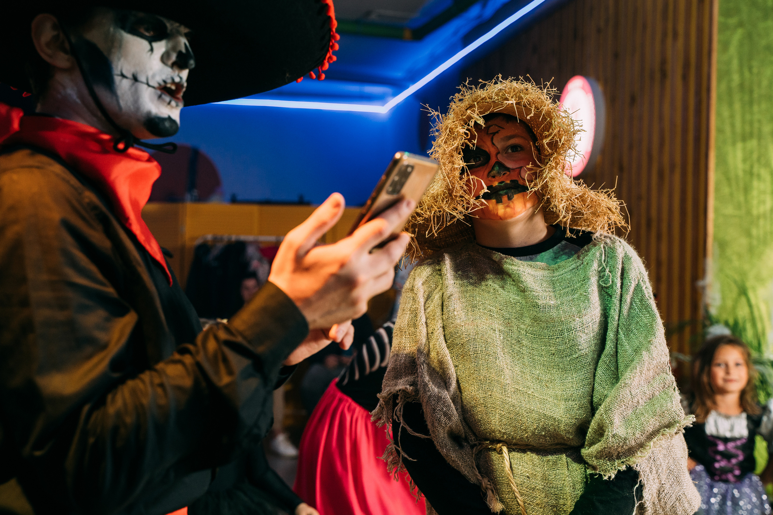 Вечеринка Хэллоуин в студии Green Family. Свадебный фотограф Кирилл Зейналов, Туапсе