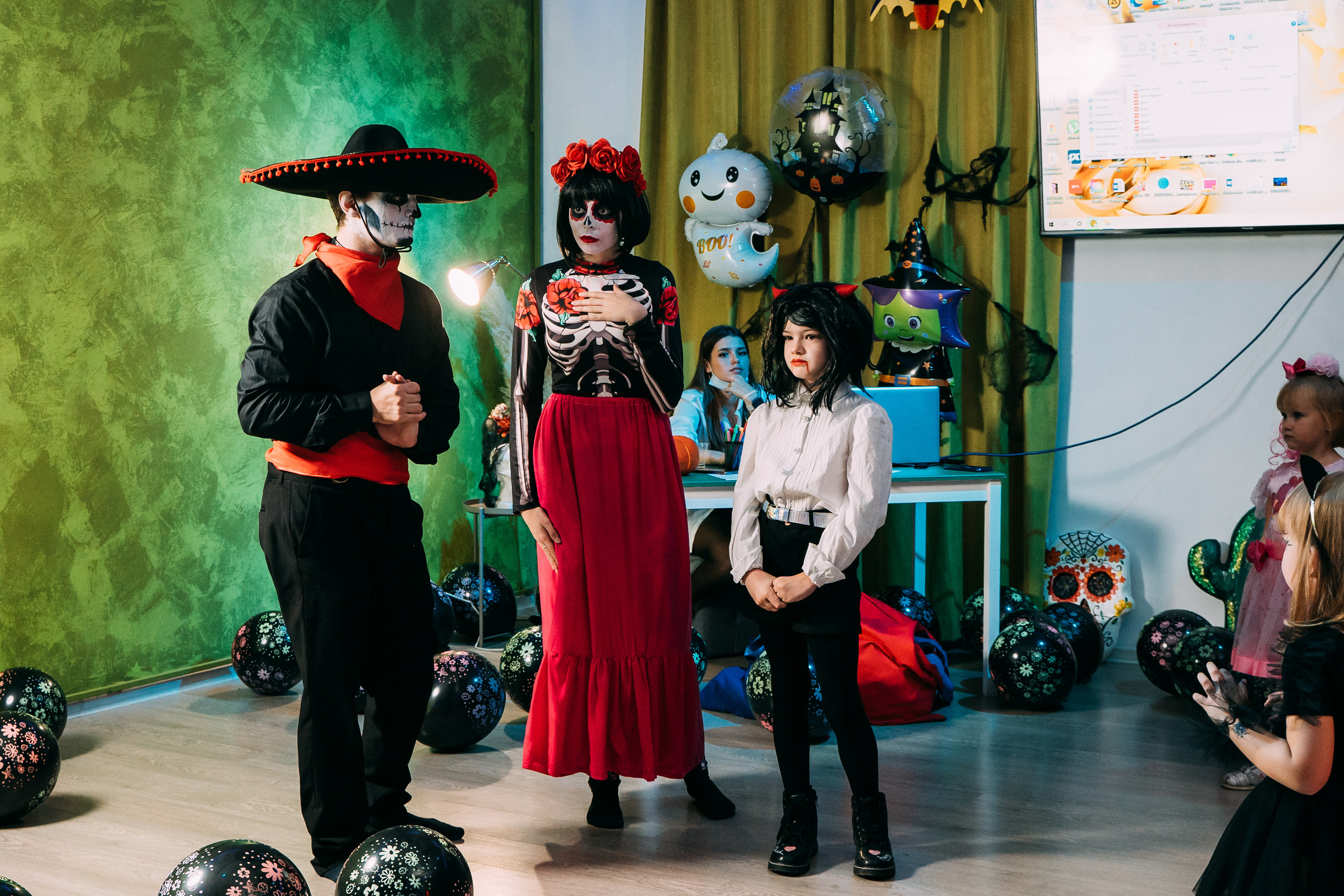Вечеринка Хэллоуин в студии Green Family. Свадебный фотограф Кирилл Зейналов, Туапсе