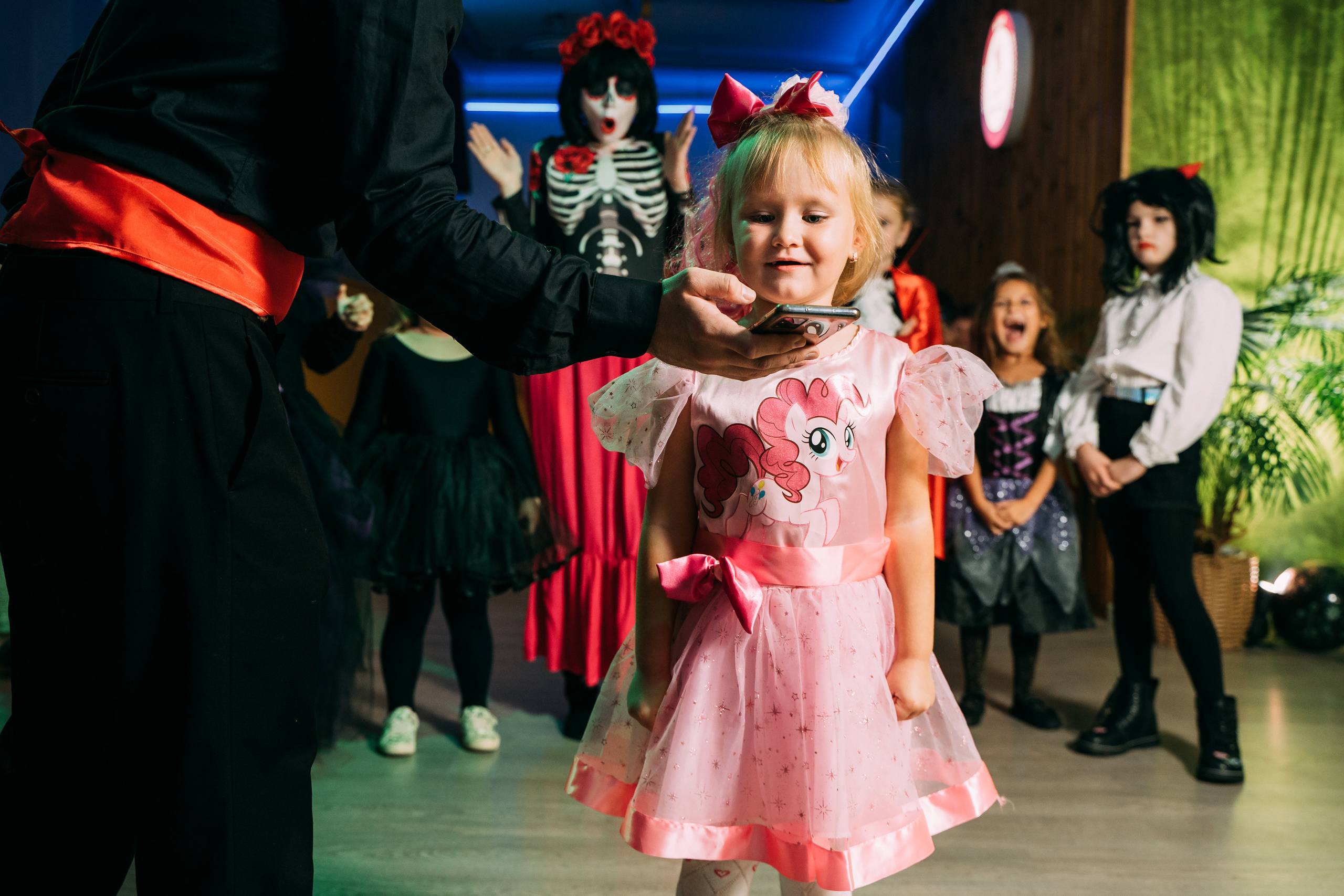 Вечеринка Хэллоуин в студии Green Family. Свадебный фотограф Кирилл Зейналов, Туапсе