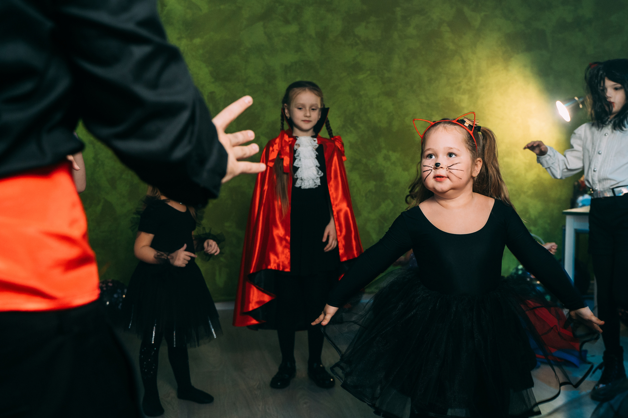 Вечеринка Хэллоуин в студии Green Family. Свадебный фотограф Кирилл Зейналов, Туапсе