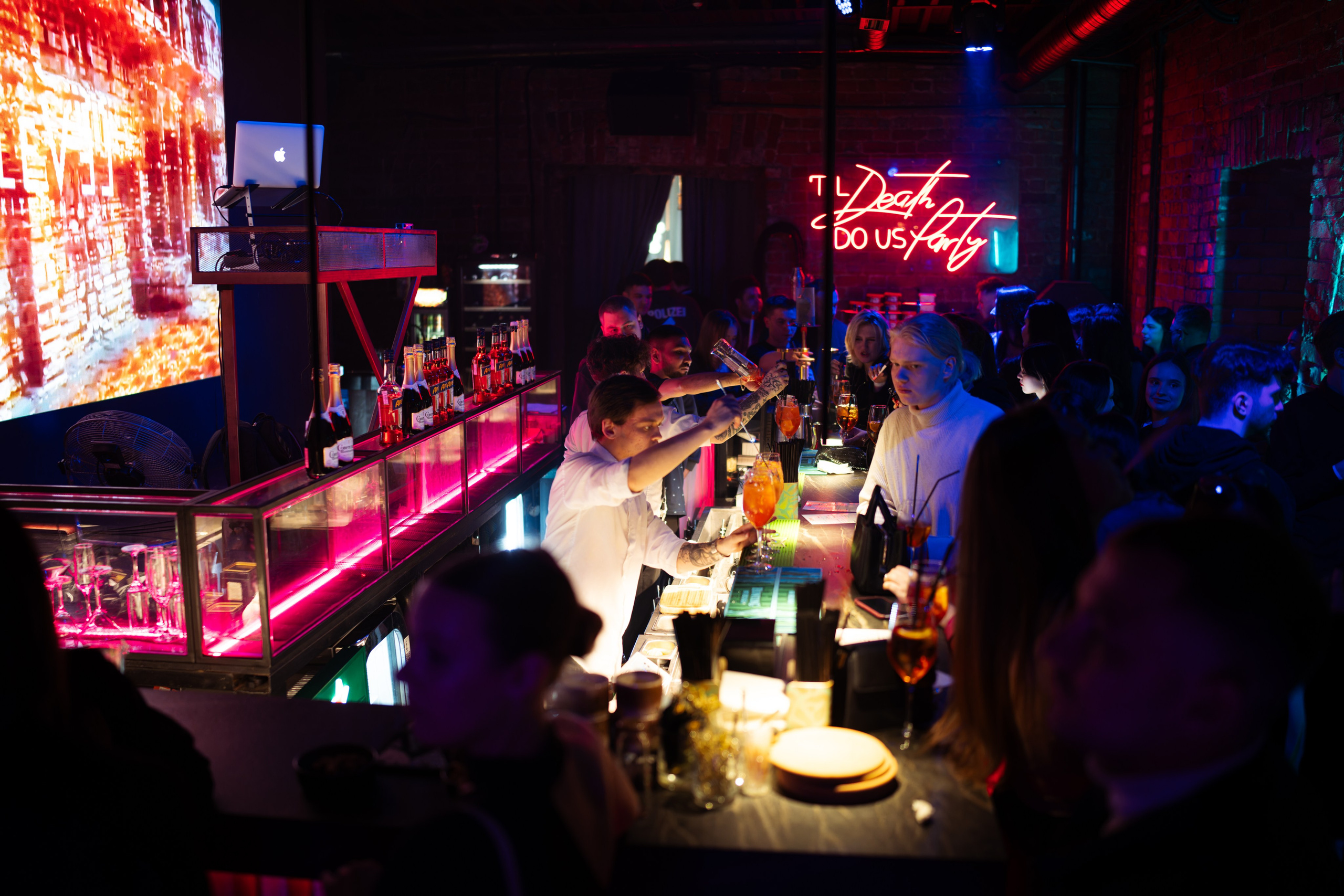 33sync. Фотограф в СПБ Алмаз Камаев