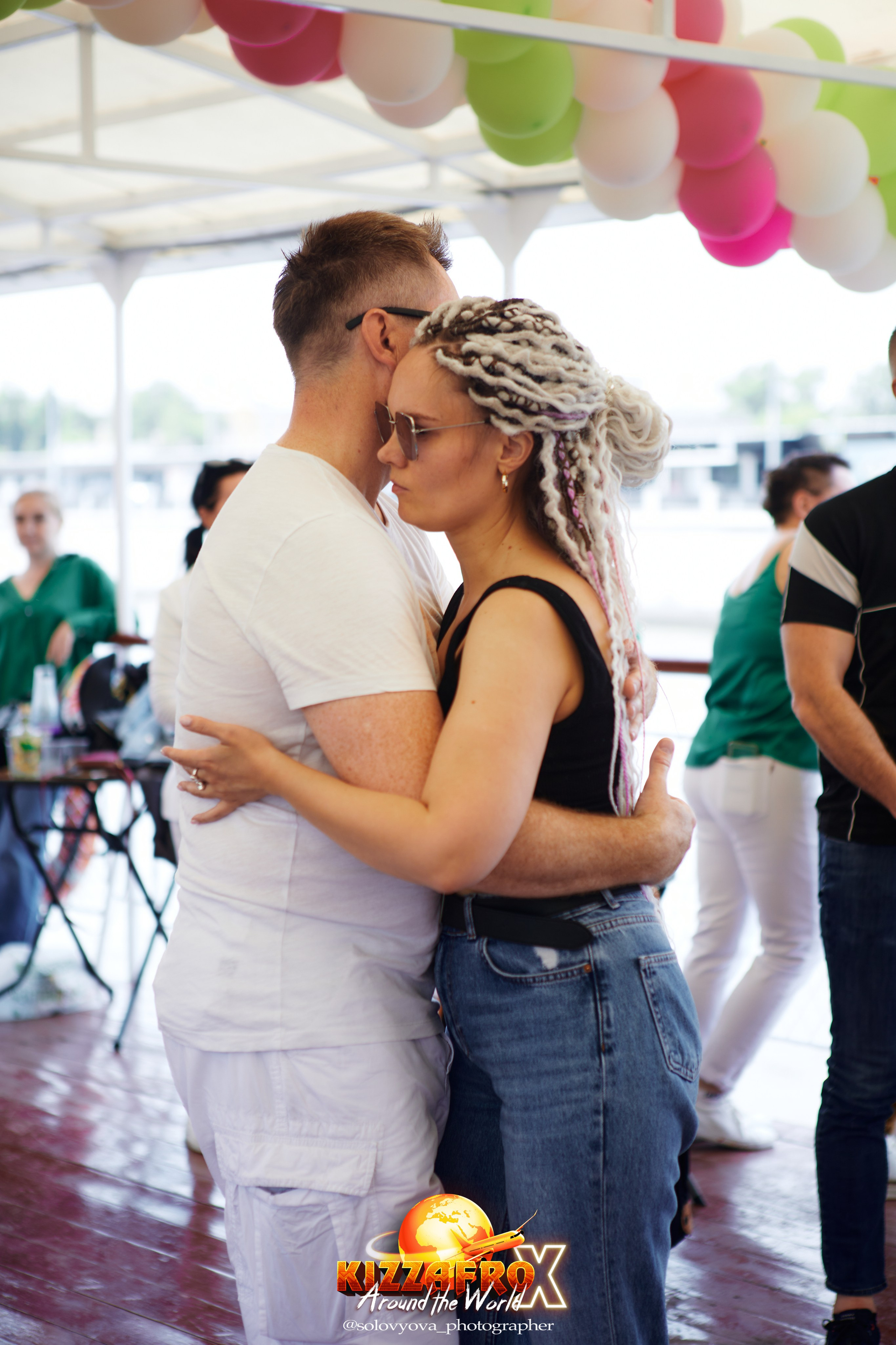 Boat party. Свадебный фотограф