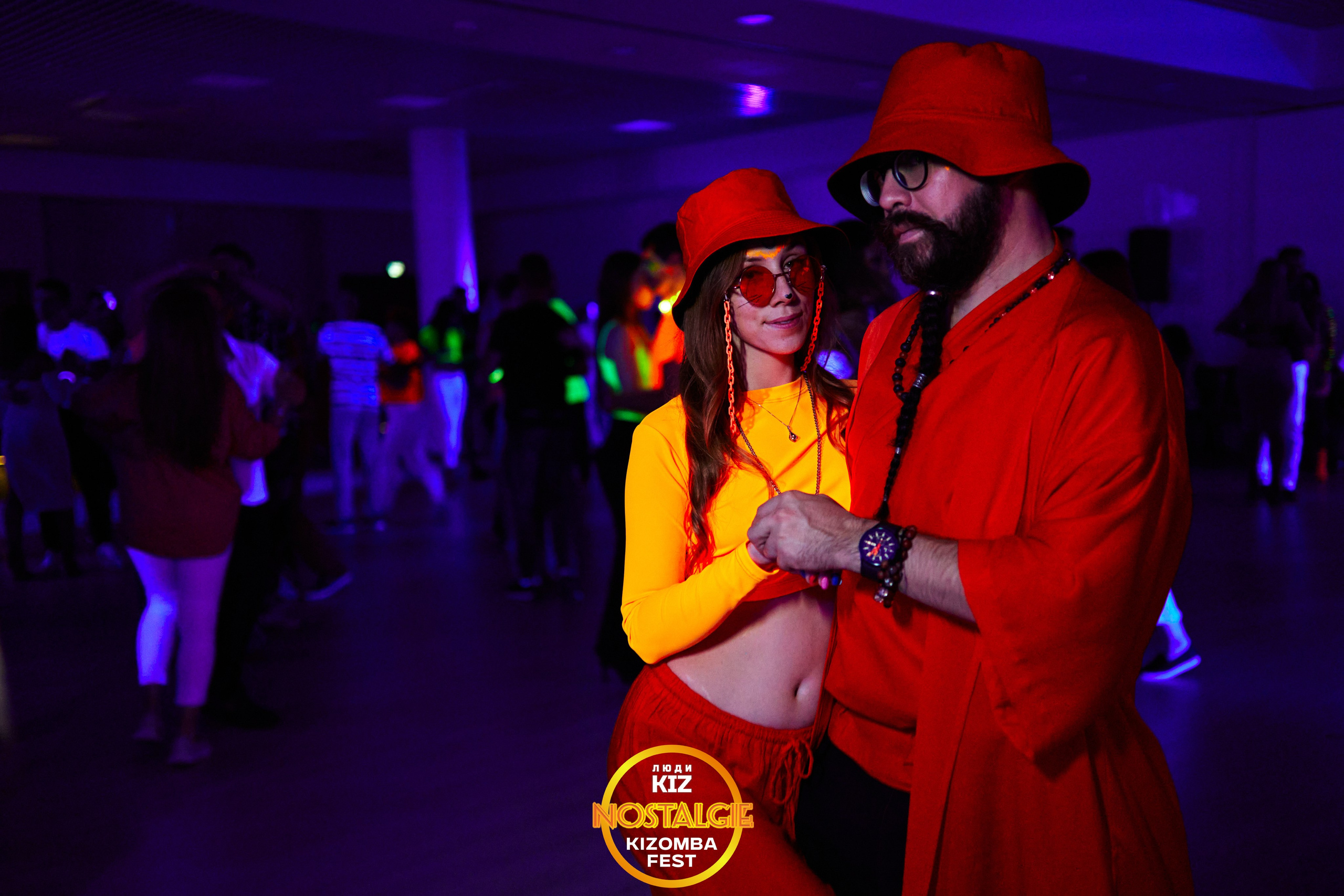 Neon party. Свадебный фотограф