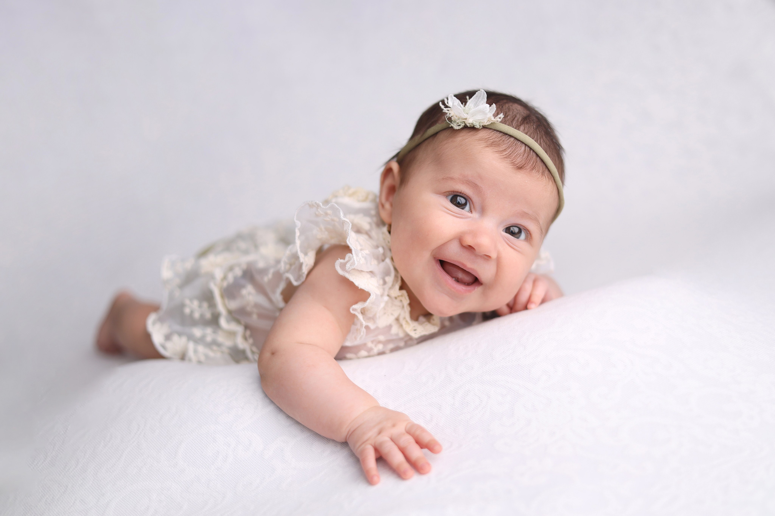 Мире 2,5 месяца. Фотограф новорожденных Москва. Ньюборн фотограф Москва