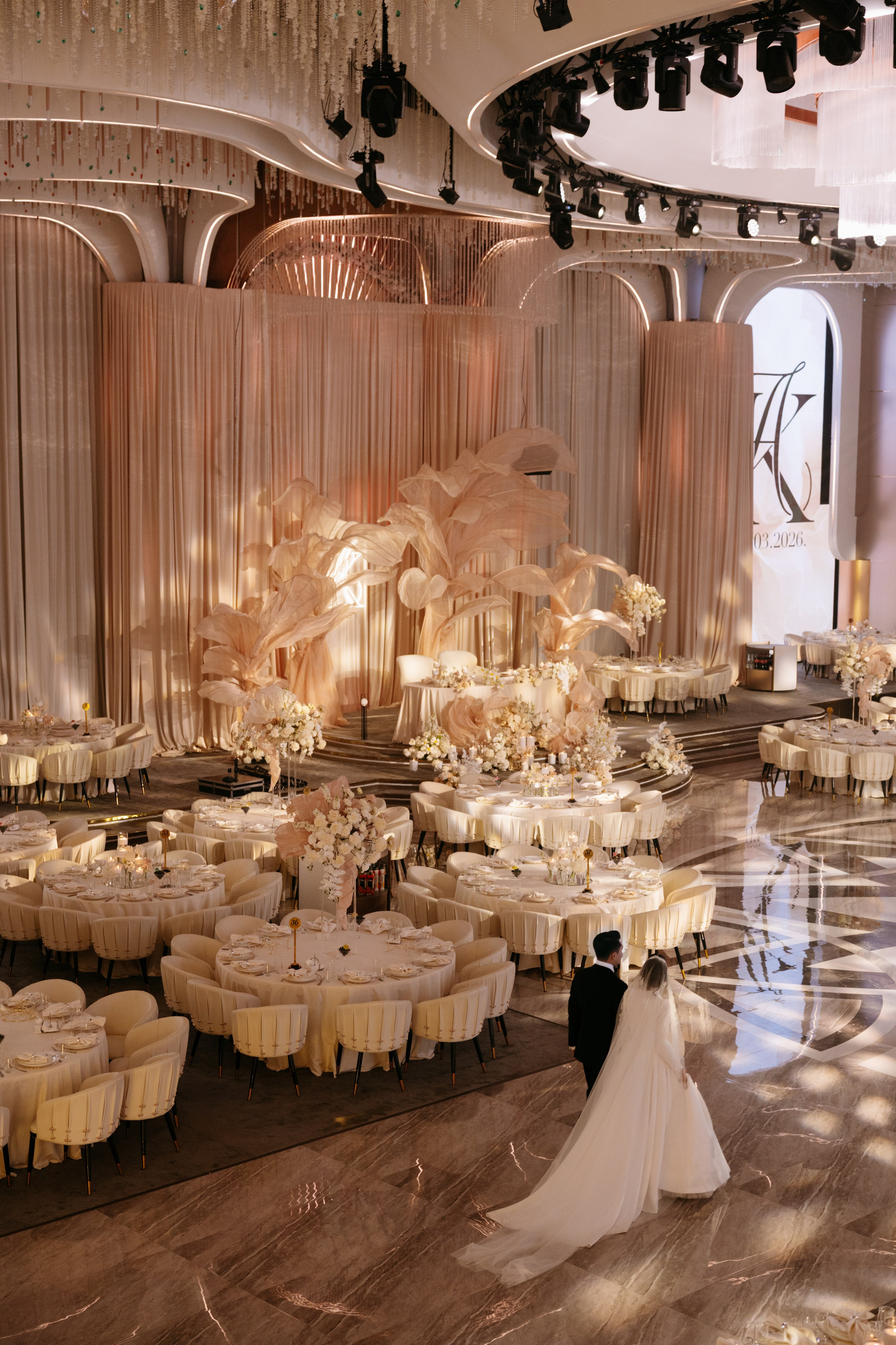 Kazbek & Asyly. Batr Kanatkali