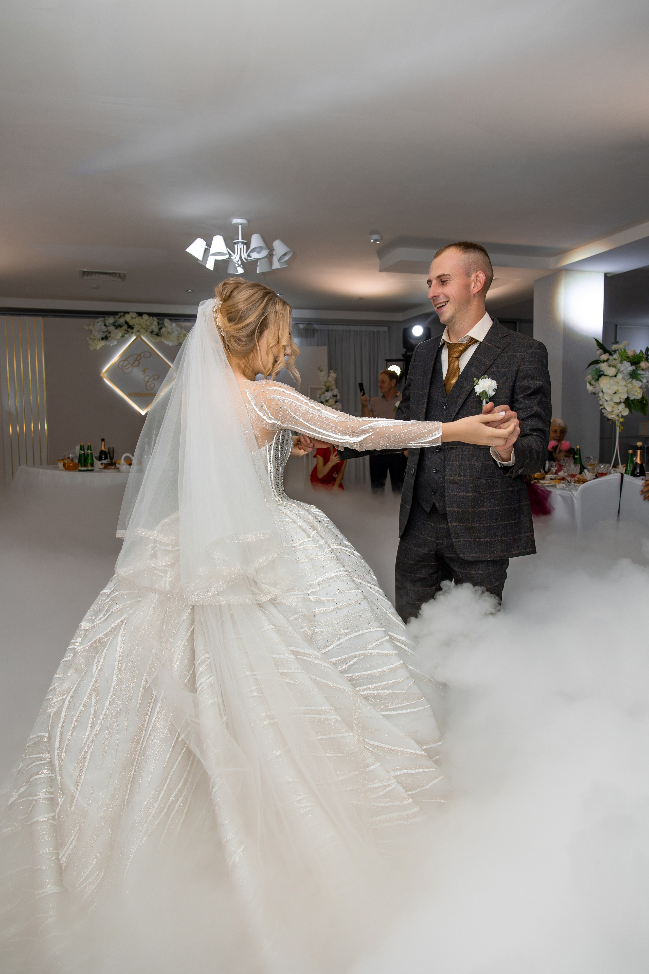 Виталий и Софья. Видеосьемка, фотосьемка свадеб, юбилеев, утренников в Краснодарском кр