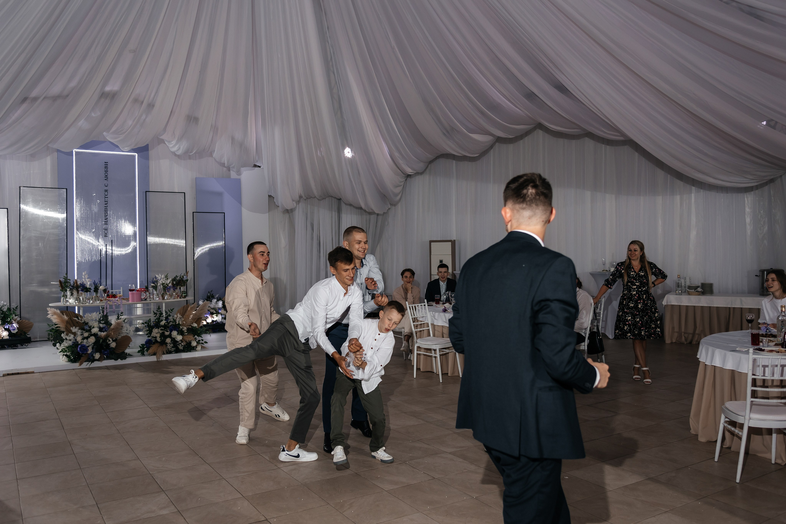 Диана & Александр | 24.07.24. Свадебный и семейный фотограф в Омске Евгения Хакимова