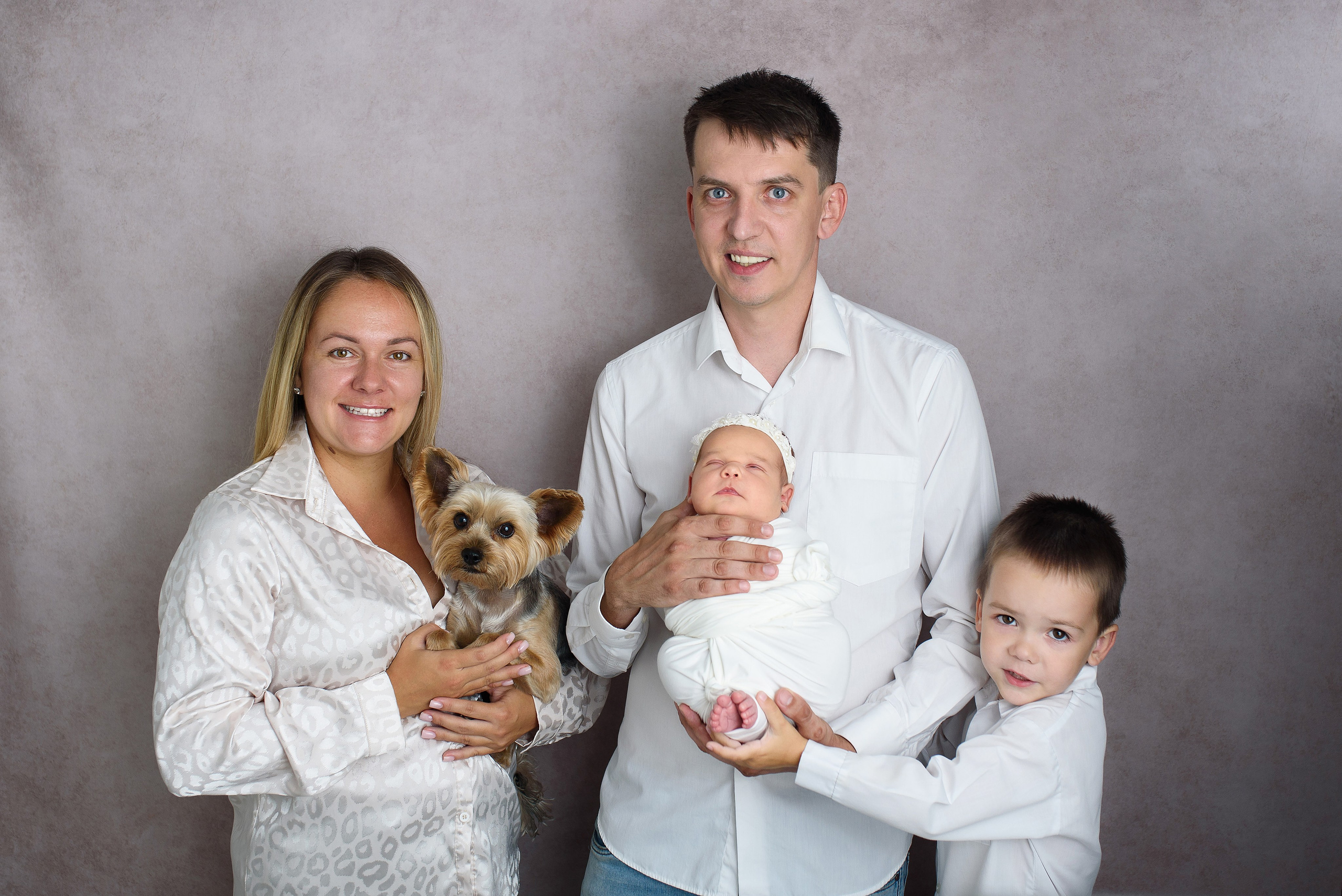 Викторие 12 дней. Фотограф новорожденный малышей Новосибирск