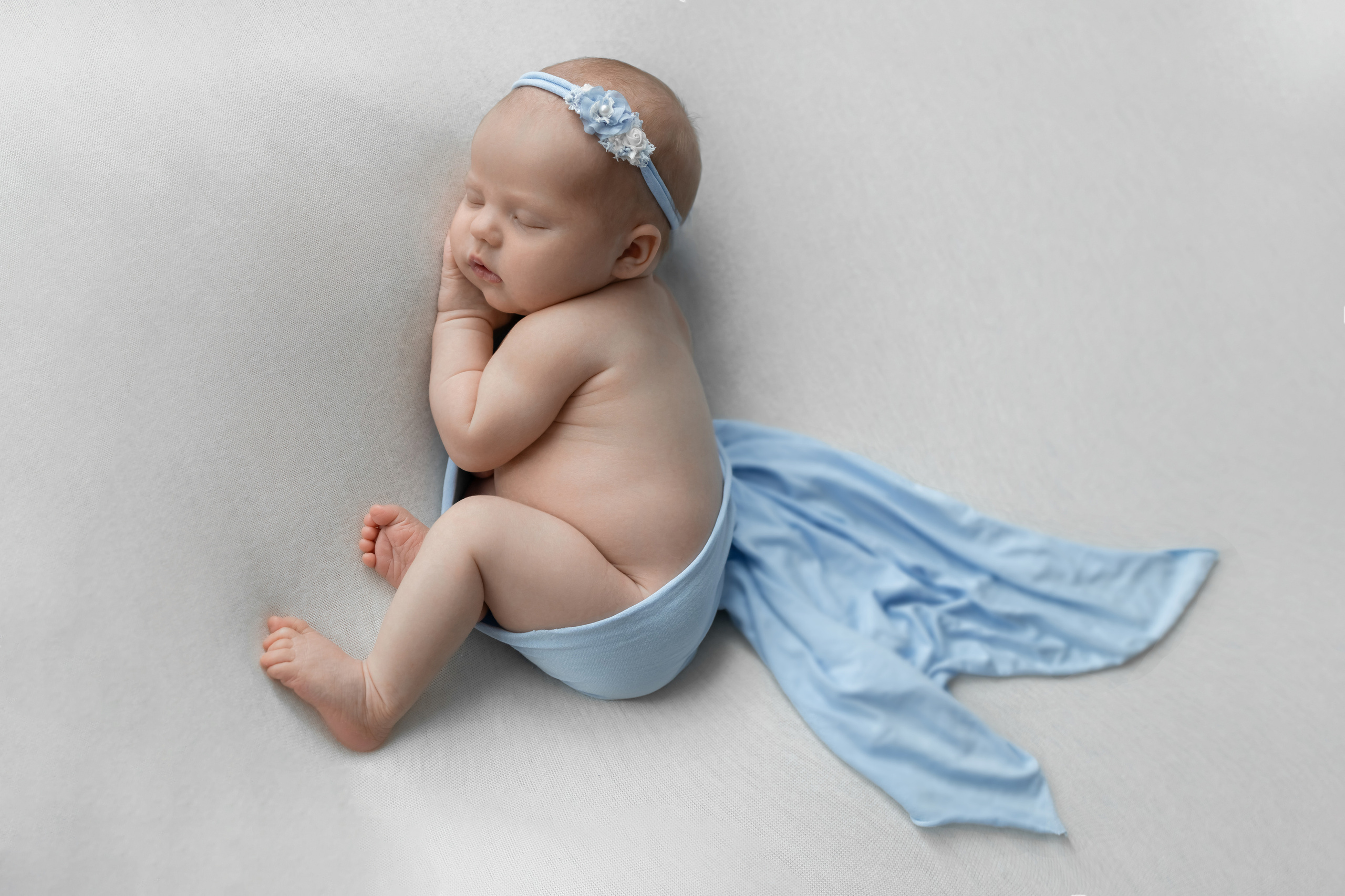 ФОТОСЕССИЯ НОВОРОЖДЕННЫХ В КЛАССИЧЕСКОМ СТИЛЕ. ВАЛЕНТИНА САМОЙЛОВА фотограф в Екатеринбурге