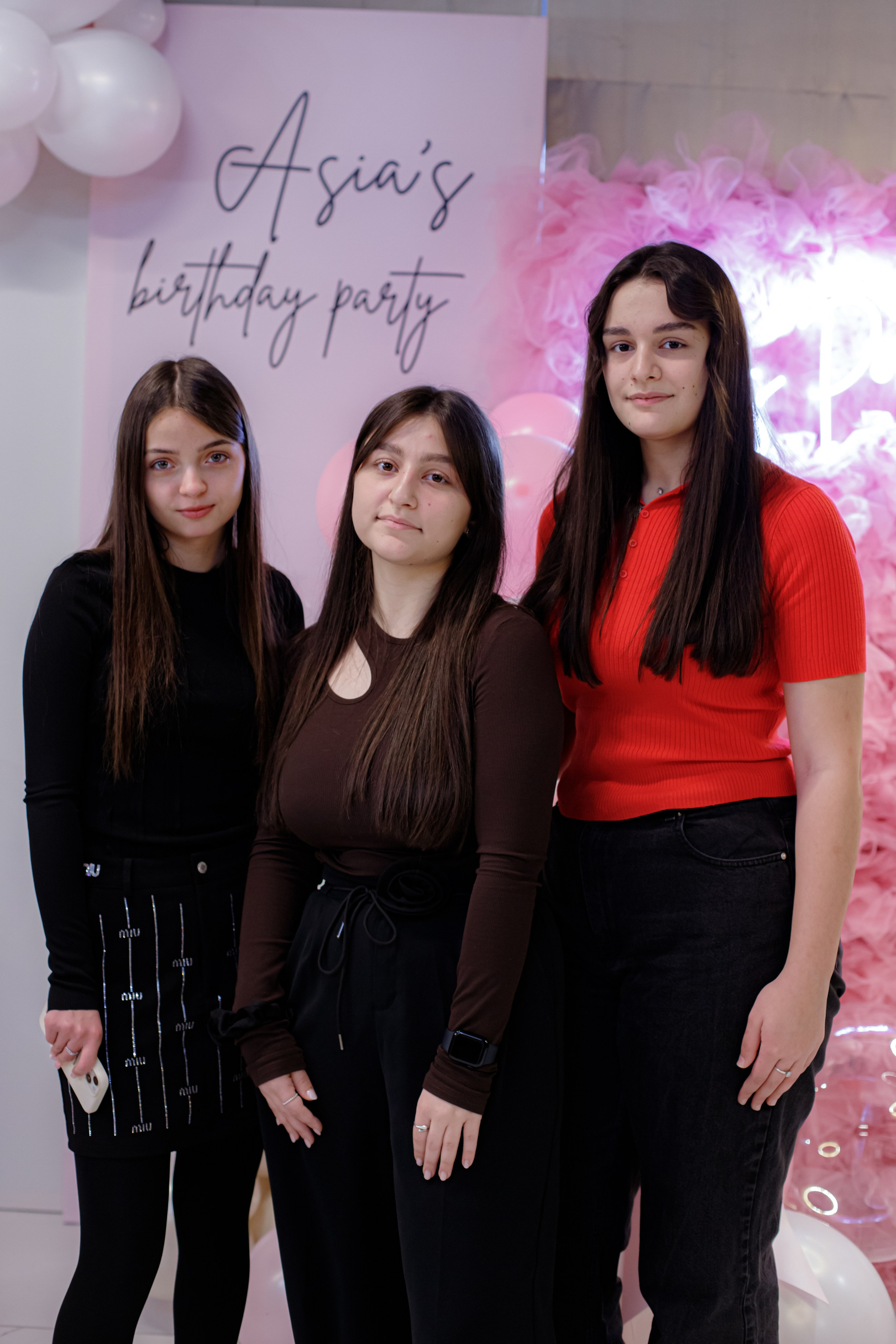 ASIA'S BIRTHDAY PARTY. Photokarish