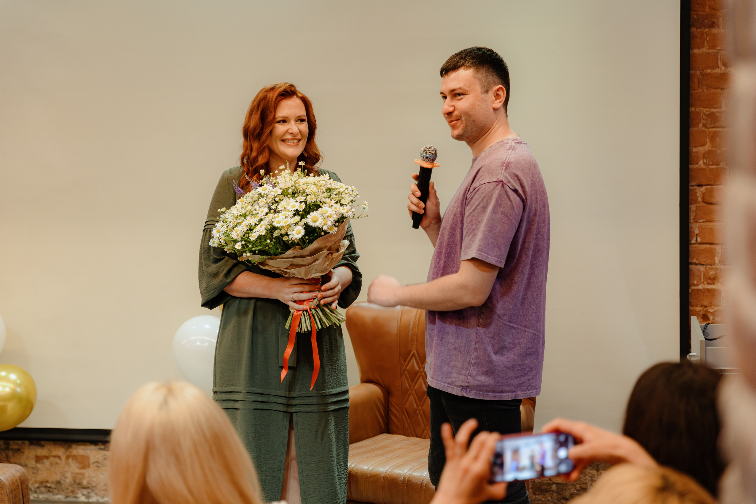 Презентация книги. Свадебный и репортажный фотограф Киров | Вадим Карпук