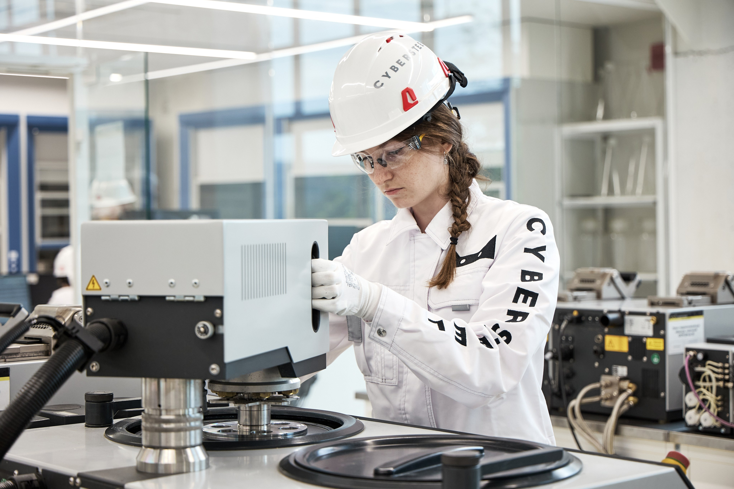 Открытие цеха. Александр и Евгения Фокины — фотограф Екатеринбург, Первоуральск