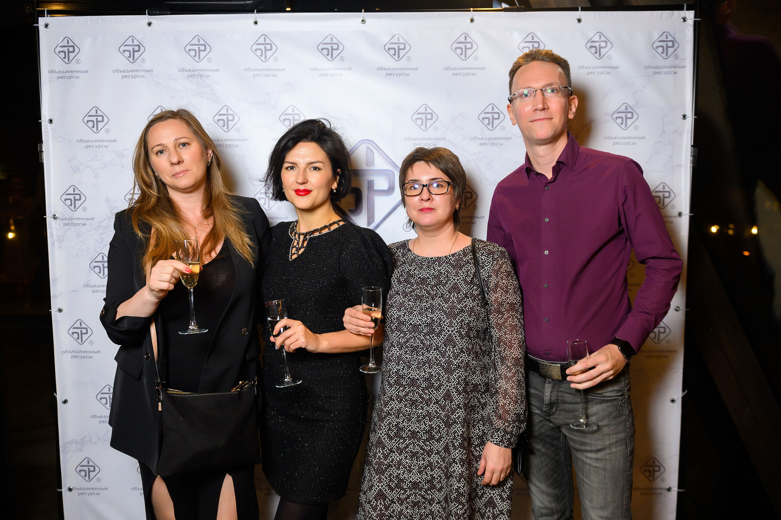 Фотосъемка новогоднего корпоратива. Семейный и свадебный фотограф в Санкт-Петербурге Гришин Юрий