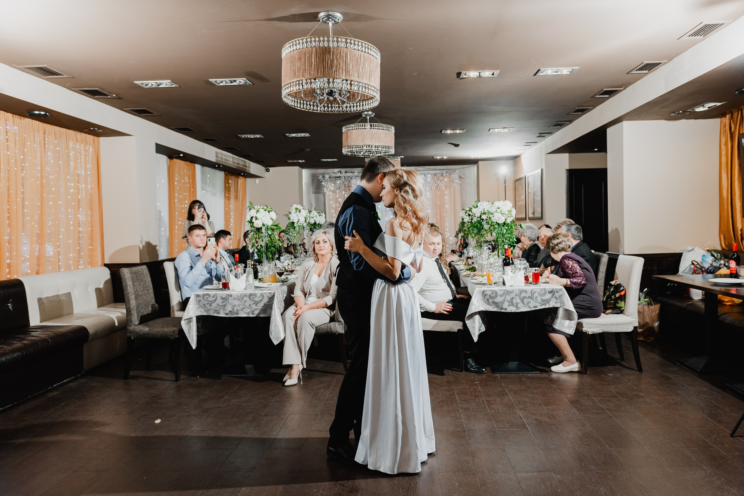 Свадебный фотограф в Екатеринбурге. Свадебная фотосъемка. Свадебный фотограф в Екатеринбурге