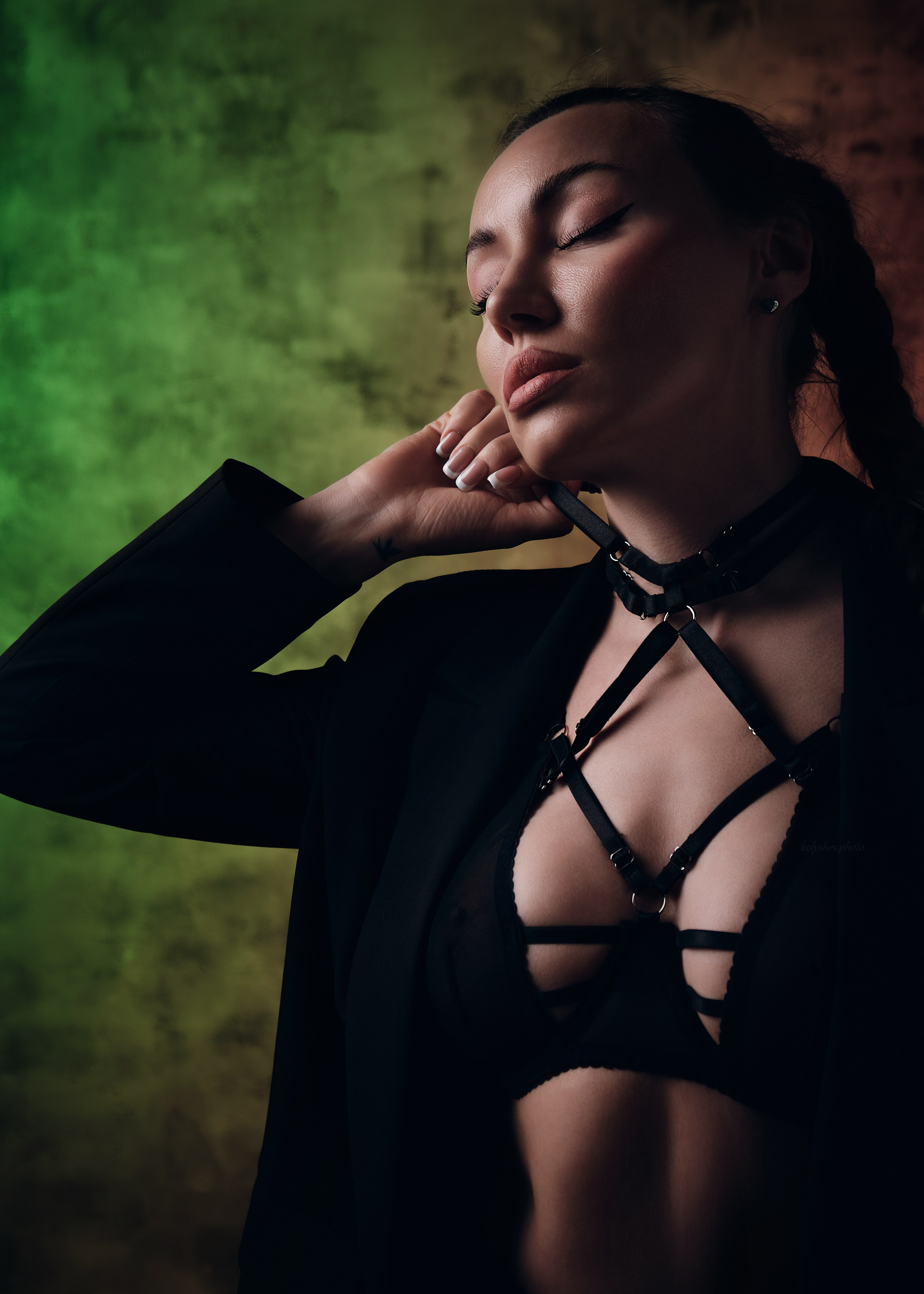 Будуарный портрет. Портретный фотограф на новый год в Москве Виктория Колышева