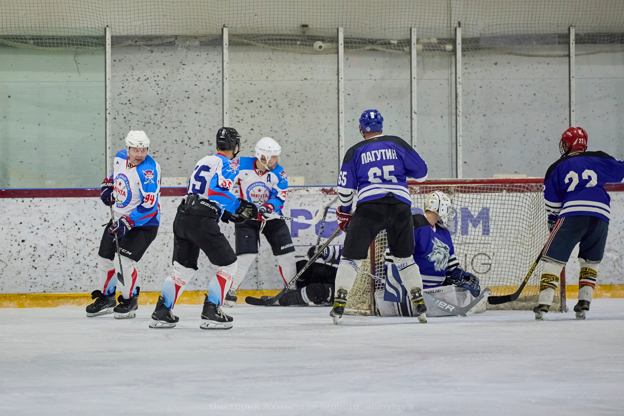 27.04.2025 Северная хоккейная лига. Финал Play-off дивизион Рыцарь. Виктория Ахмылова. Фотограф в Москве