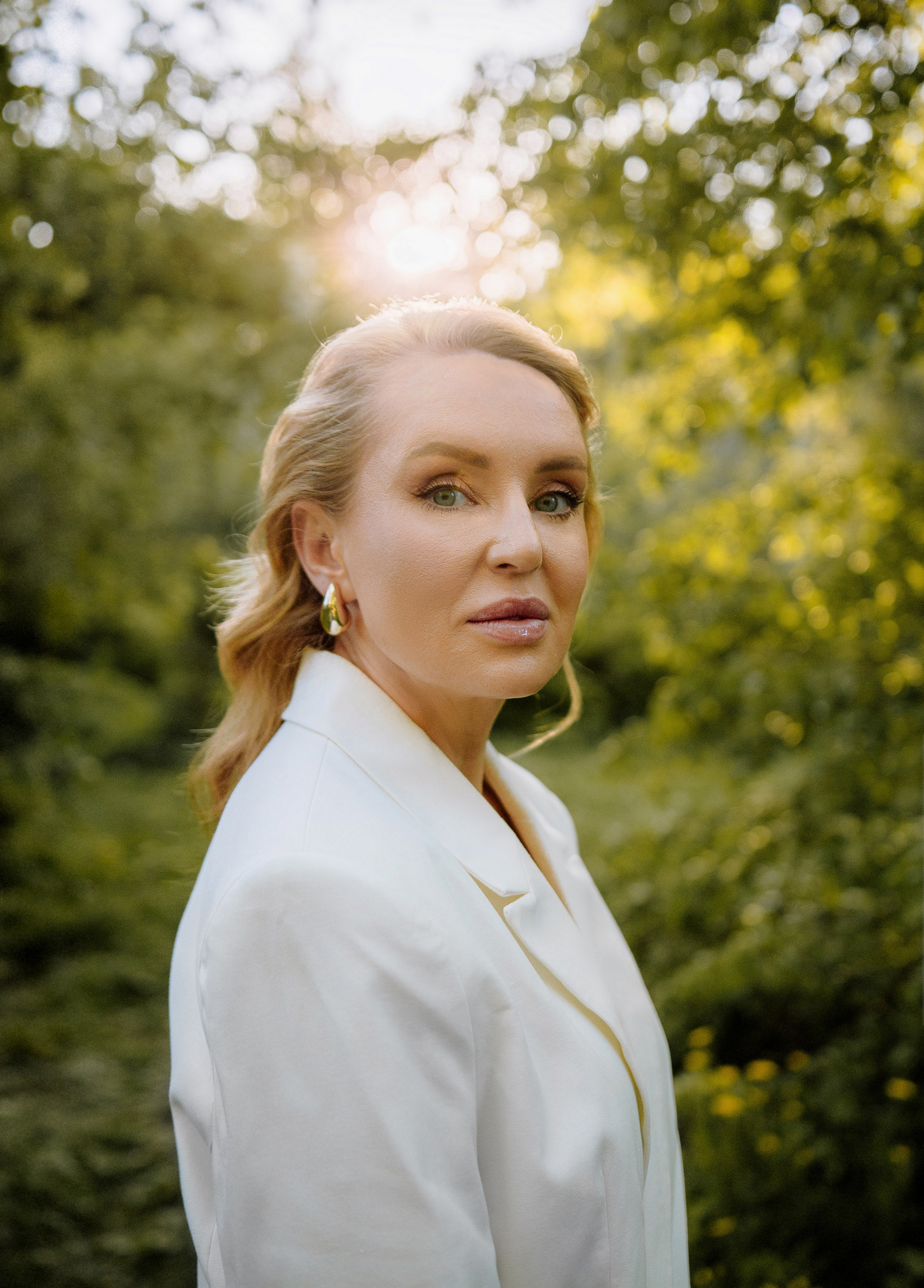 Светлана. Построить здание и сделать съёмку. Фотограф Екатеринбург Алина Станицкая