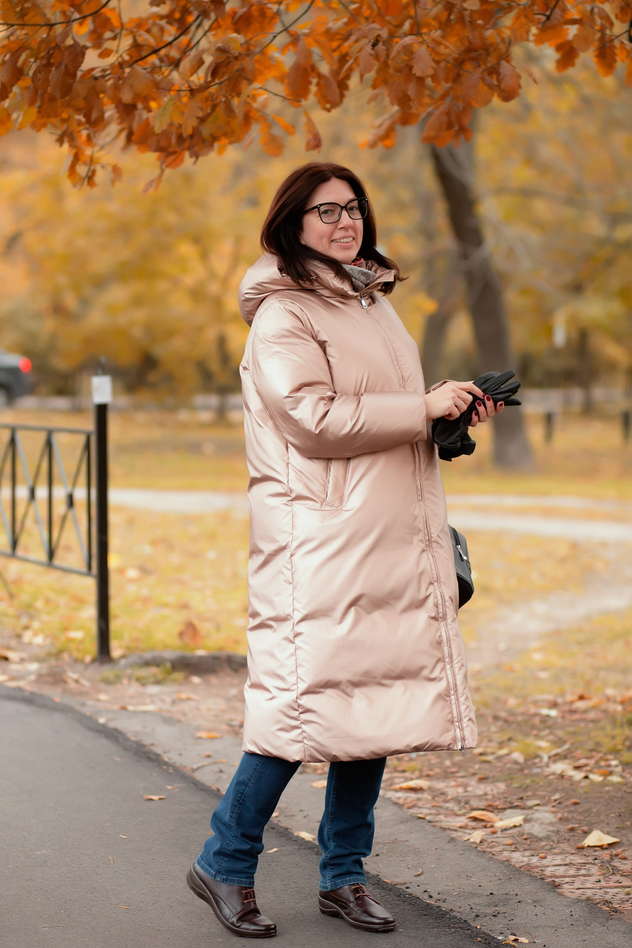 Осенняя фотосессия в парке Екатерингоф | Съемка в золотую осень в Санкт-Петербурге. Портретные фотосессии, контент-съемки, репортаж