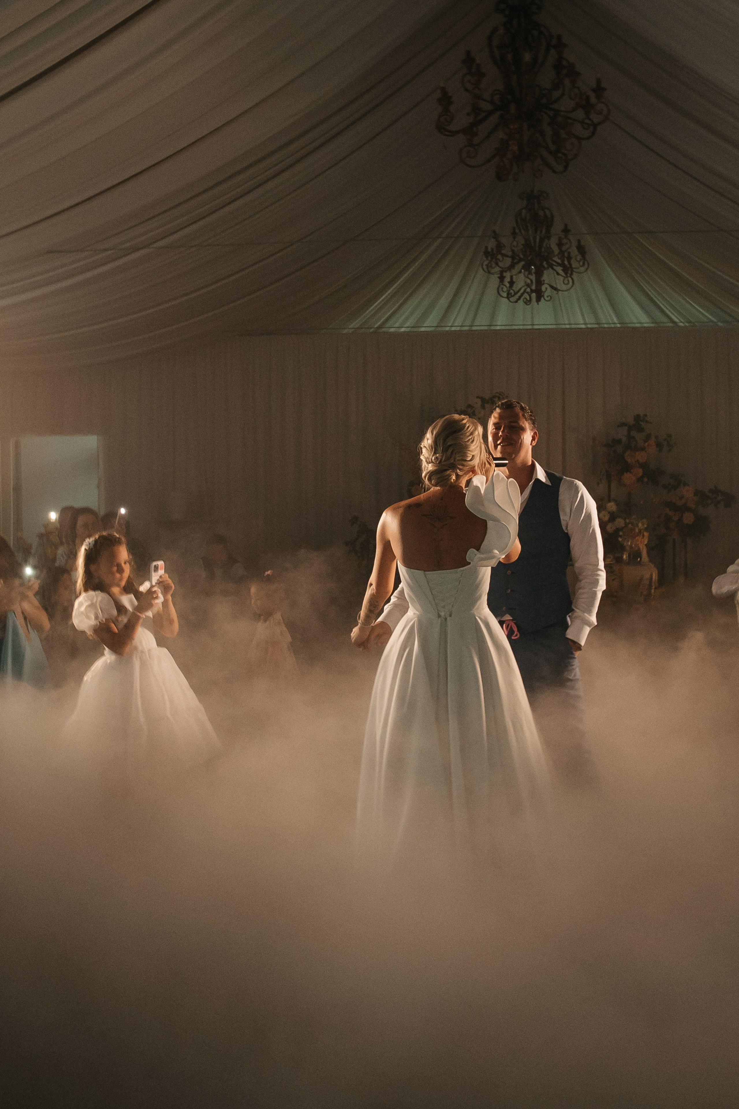 ANONS. Мария — Свадебный фотограф