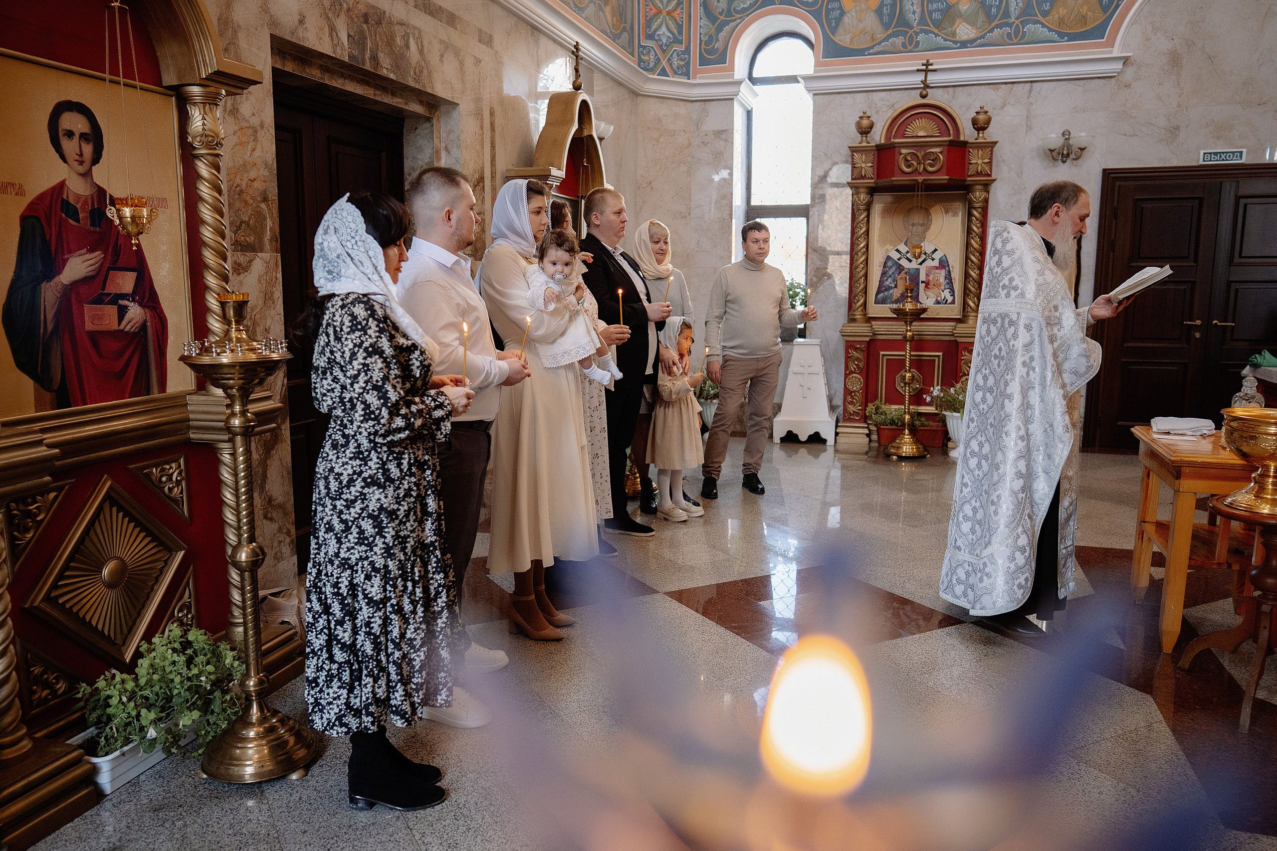 Таинство крещения Снежаны. Фотограф на Крещение и Венчание в Красноярске Рамазанова Юлия
