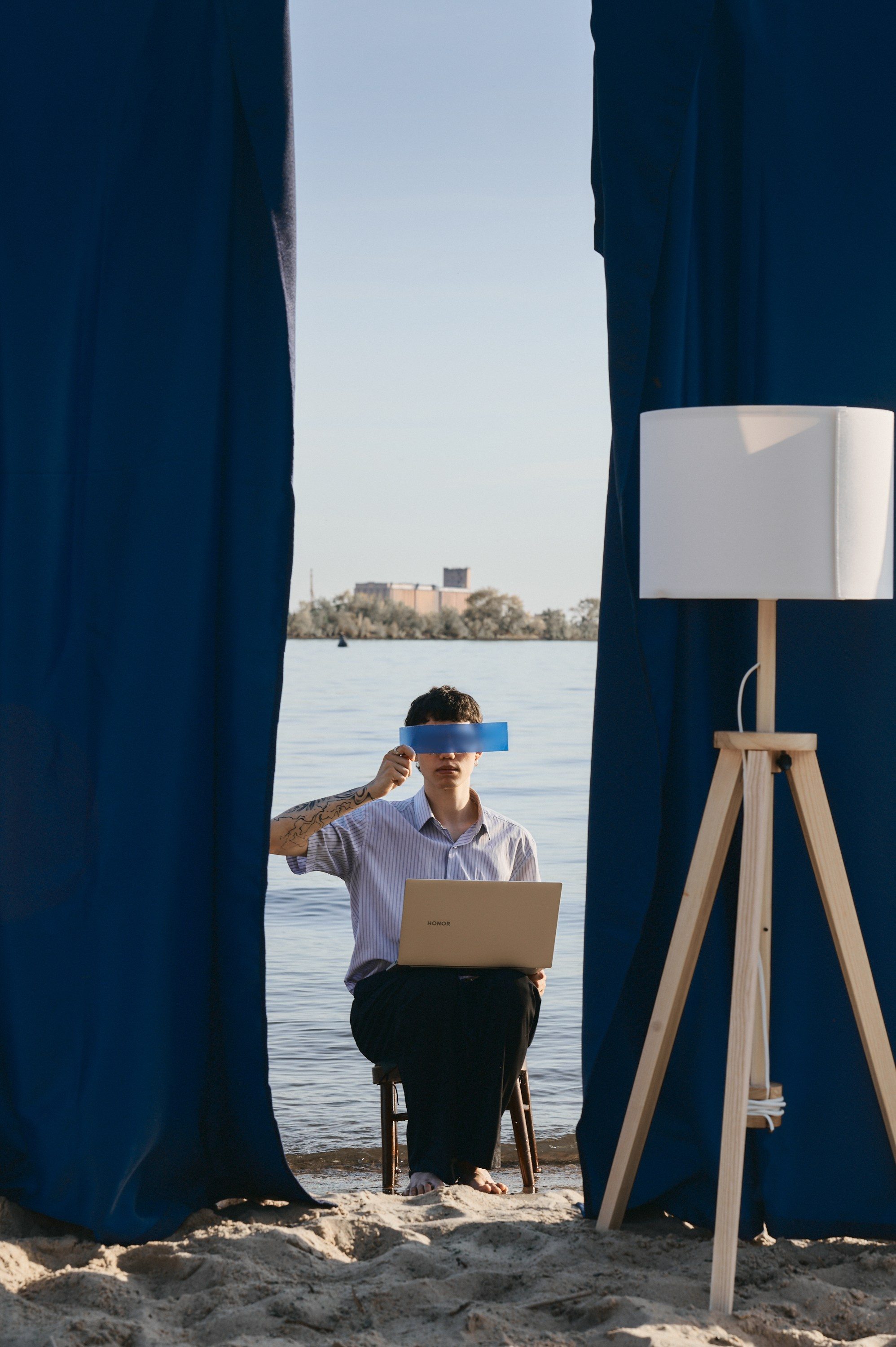 Смотрю на солнце. Коммерческий фотограф в Казани Ксения Добролюбова