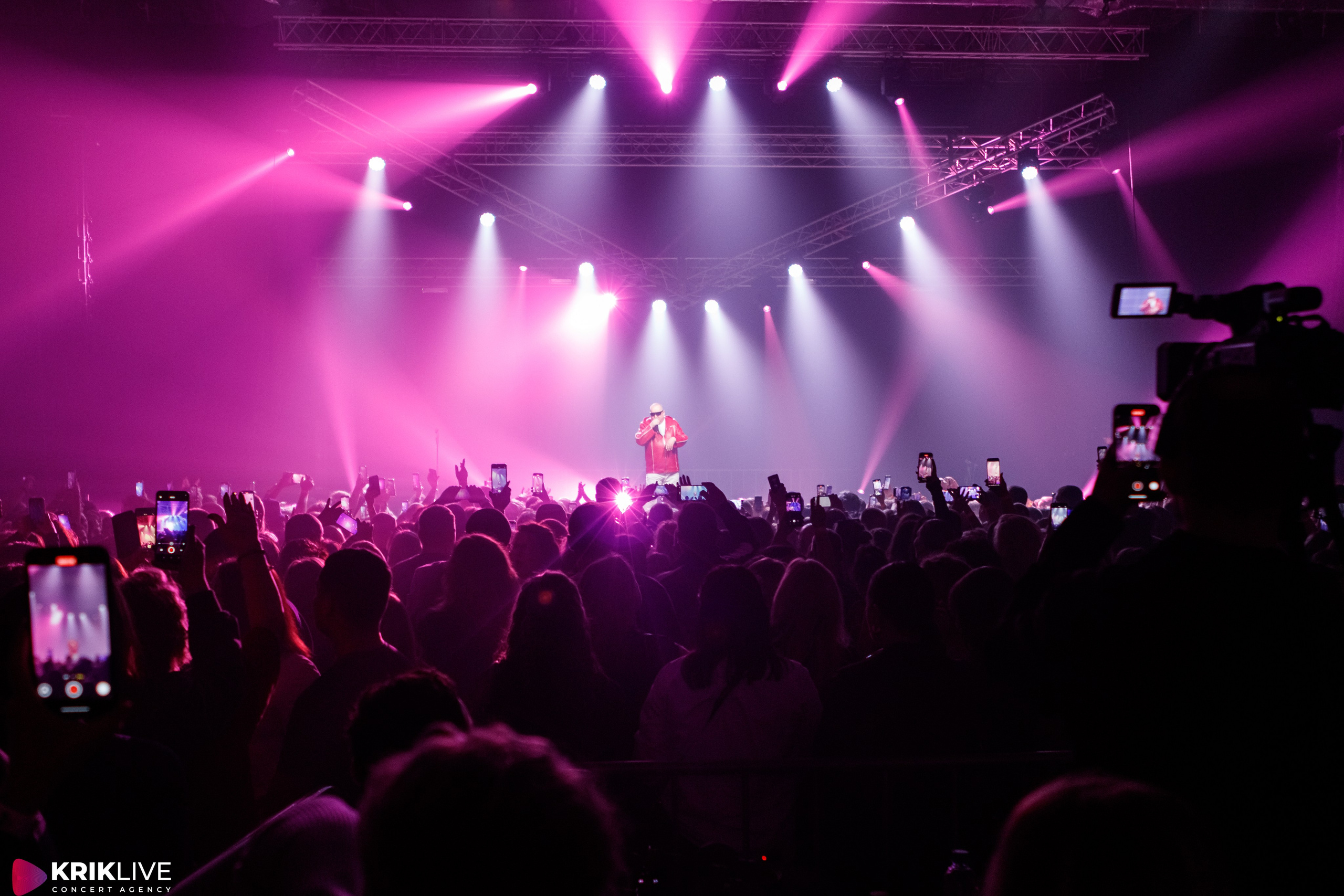 Дискач 90-х. Портретный и пейзажный фотограф Никита Павлов