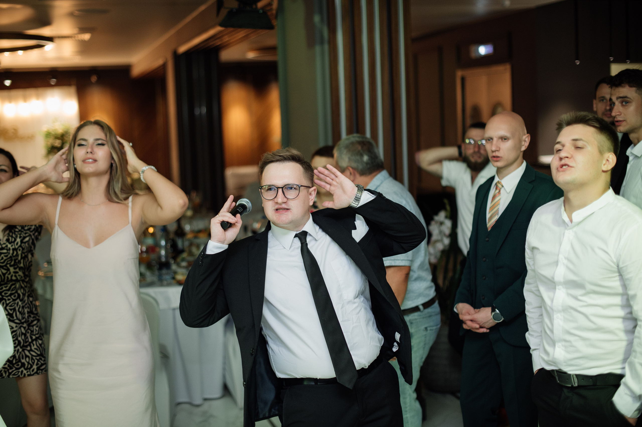 Свадебная фотосессия в Овстуге и Дятьково. Свадебный и репортажный фотограф видеограф Брянск/Москва