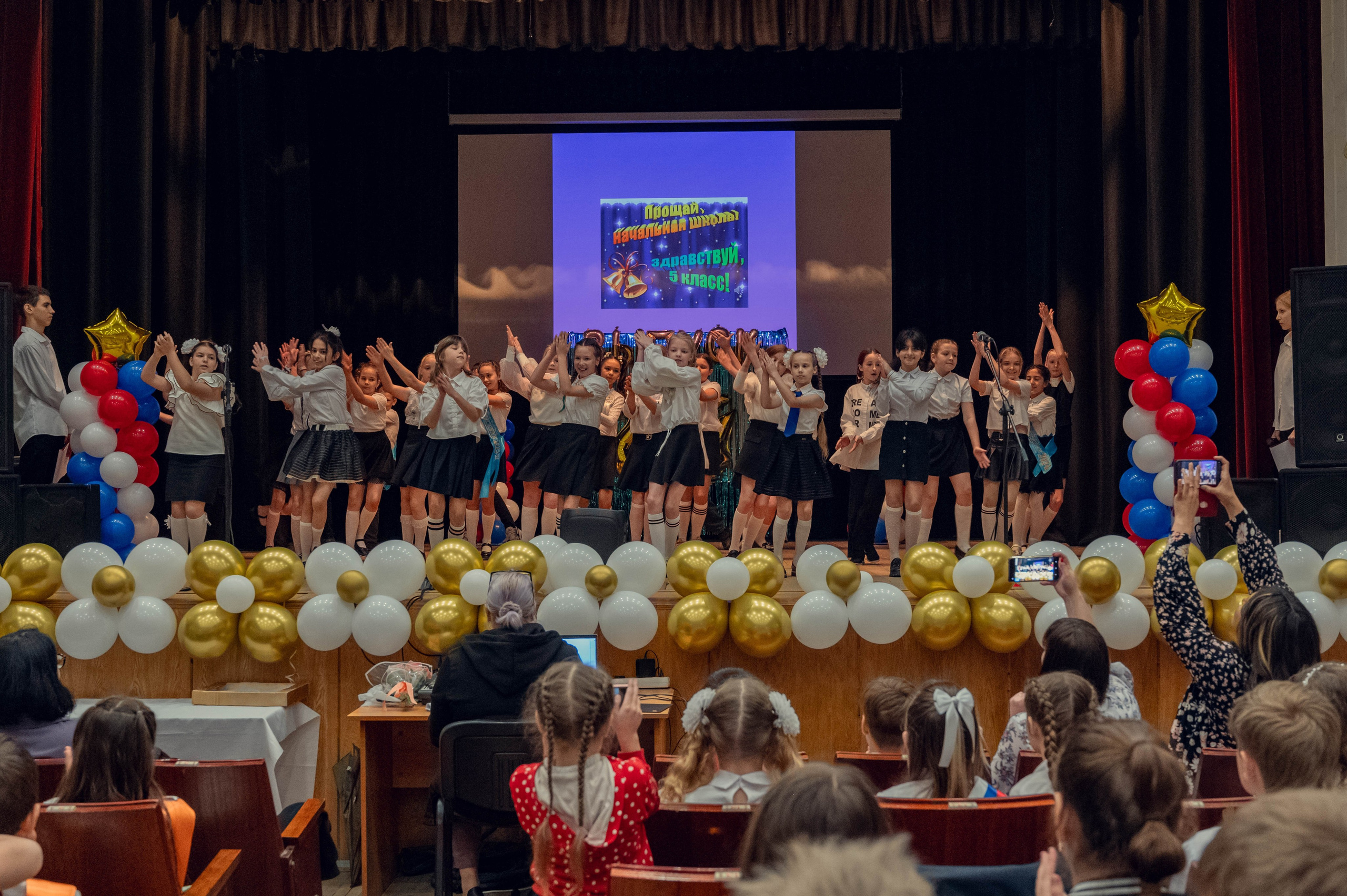 Школьная фотография. Арт студия «Пегас». Фото- и видео- съемка
