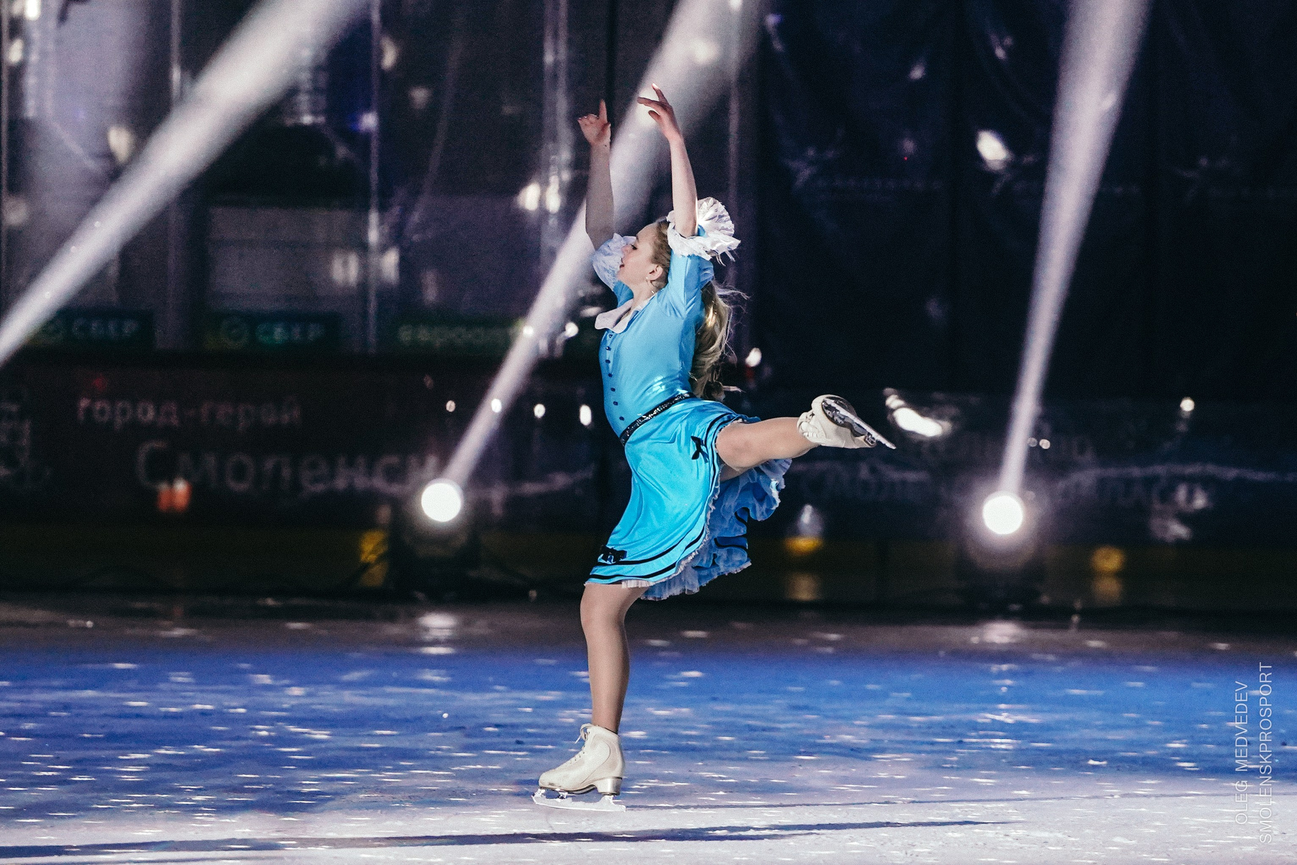 Алиса в стране чудес шоу на льду. Спортивный фотограф Олег Медведев | prosport67 | Смоленск