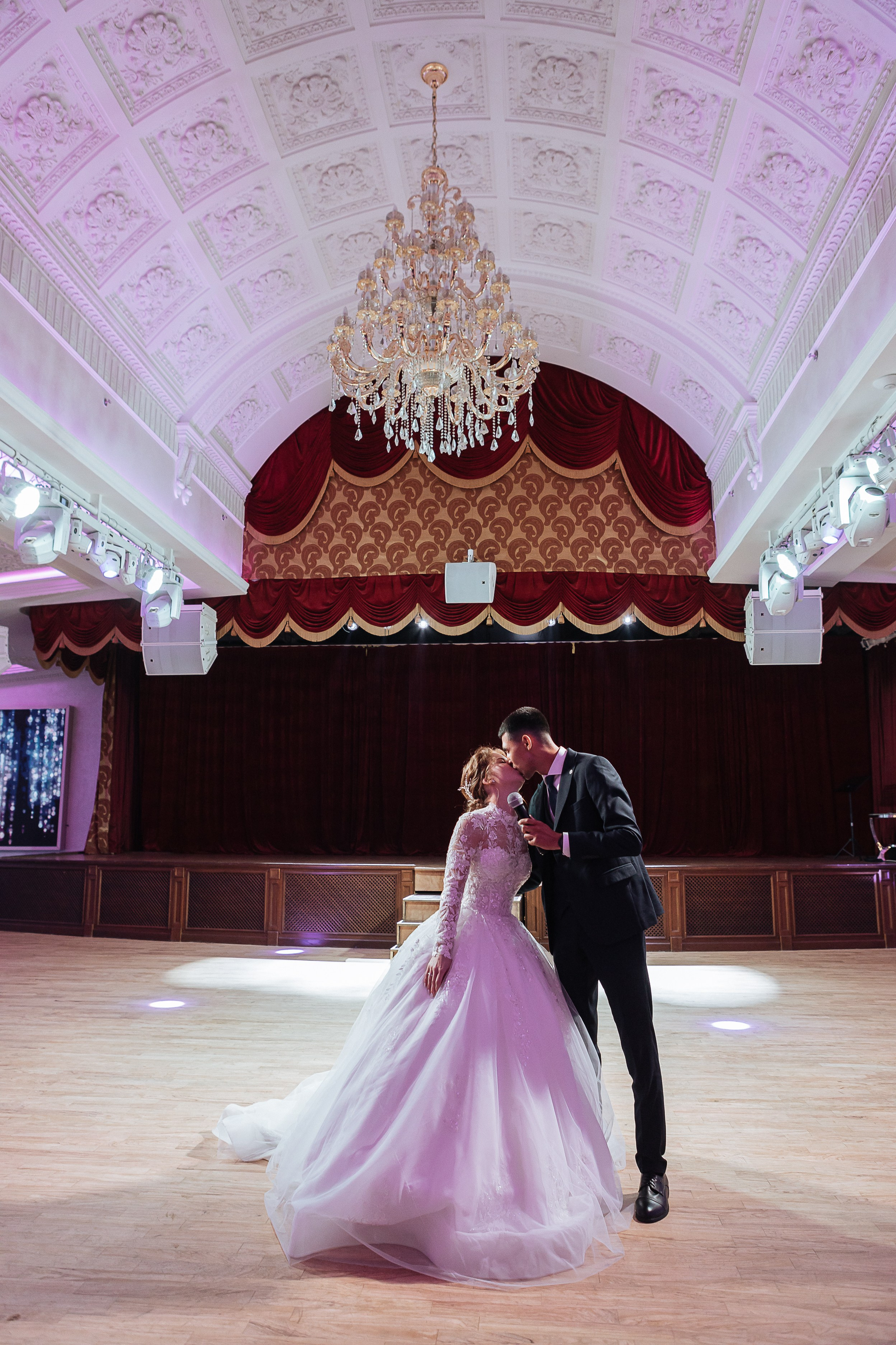 Банкет В «Триумф». Фотограф Нелля Кадикина