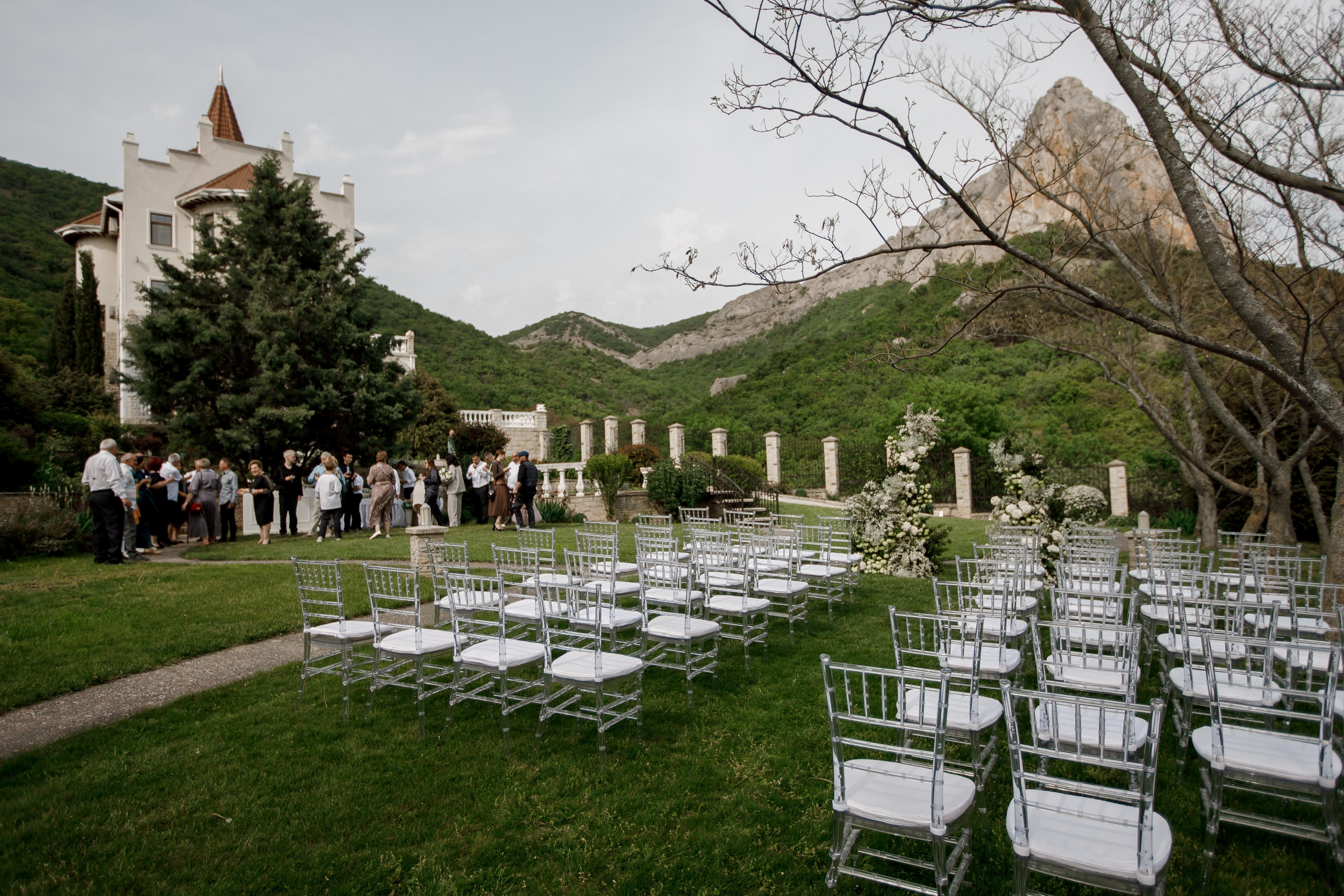 Денис и Алина. Белый замок. Фотограф Анна Лейман. Севастополь
