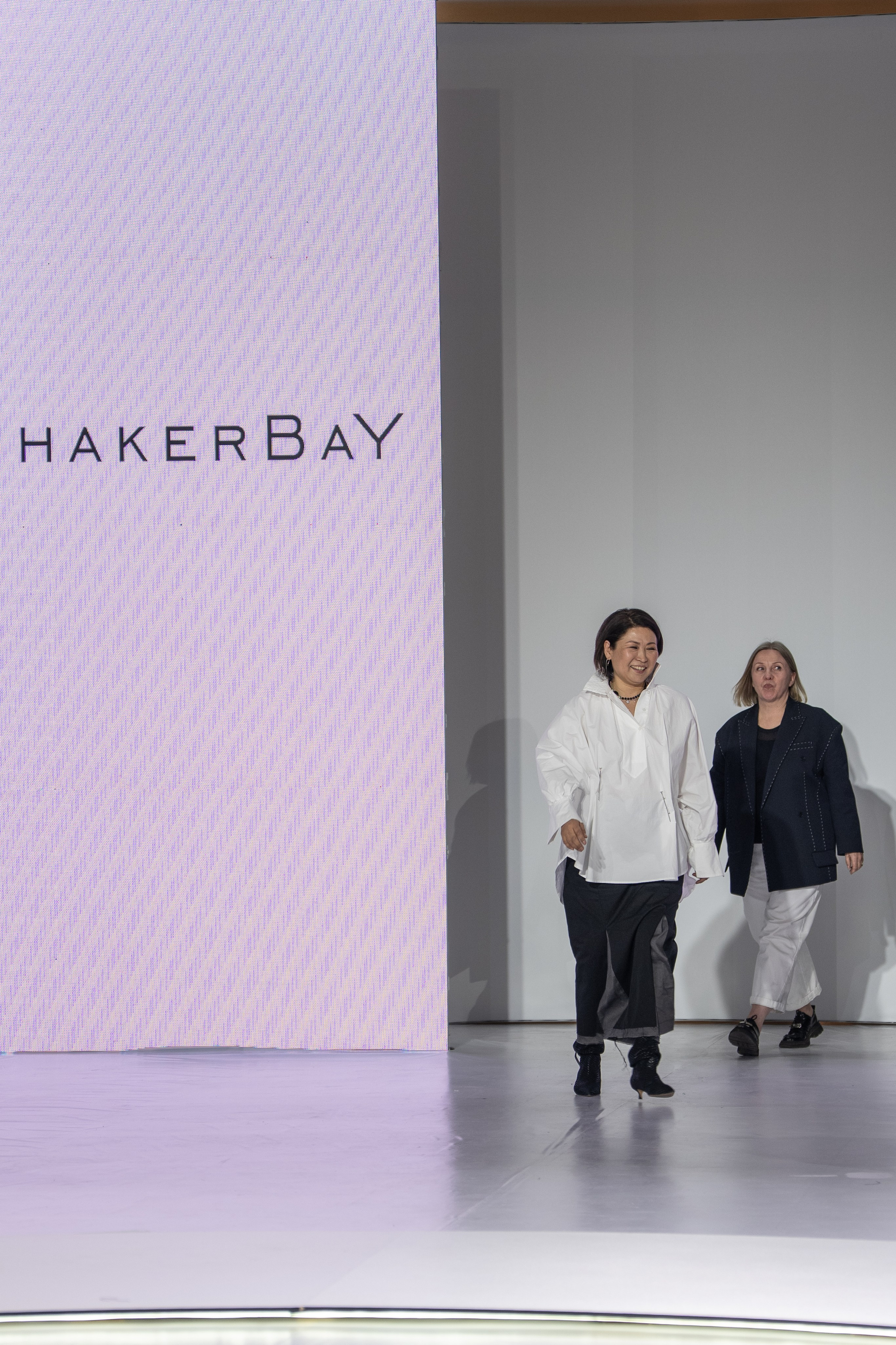 Дезайнер Shakerbay. Сайт Алматинского НЮ АРТ, будуар и фэшн фотографа Дениса Карпенко