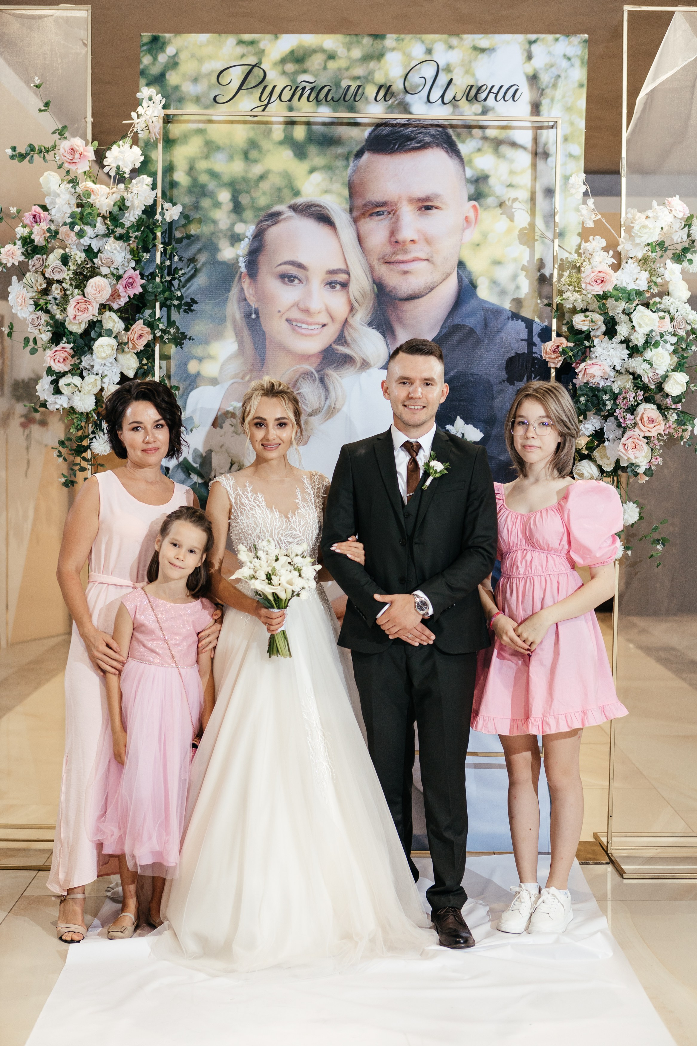 Свадебный фотограф Уфа — Руслан ГабдлисламовЖивые эмоции, красивые кадры, воспоминания на всю жизнь.Работаю по всей Республике Башкортоста. Свадебный фотограф Уфа Руслан Габдлисламов