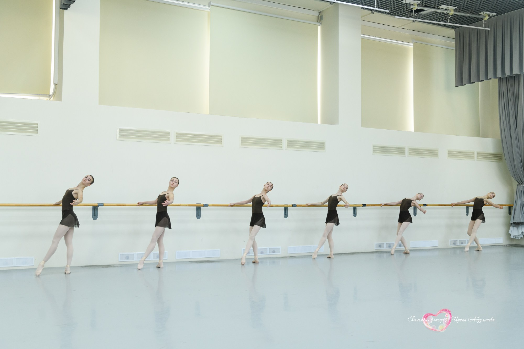 Госэкзамен выпускников МГХУ им. Лавровского — Девочки — 2025 г