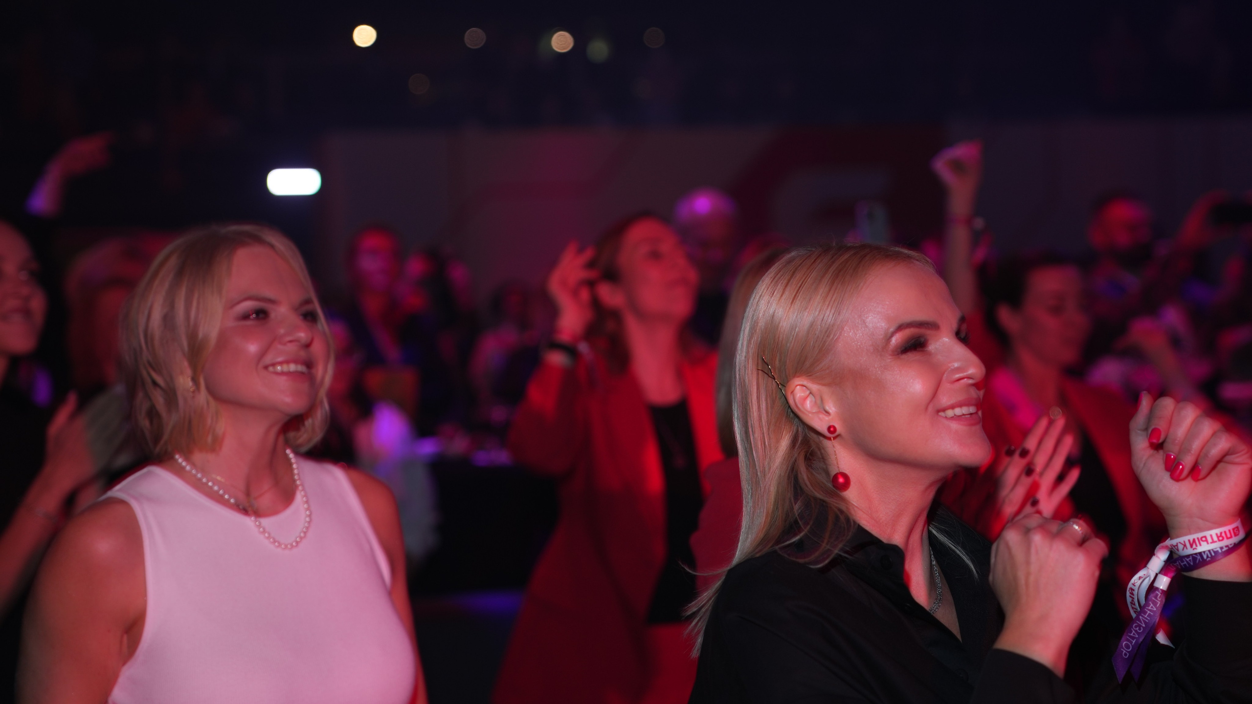 Презентация Пятого канала 01.10.2024. EVEREST PHOTO REPORT