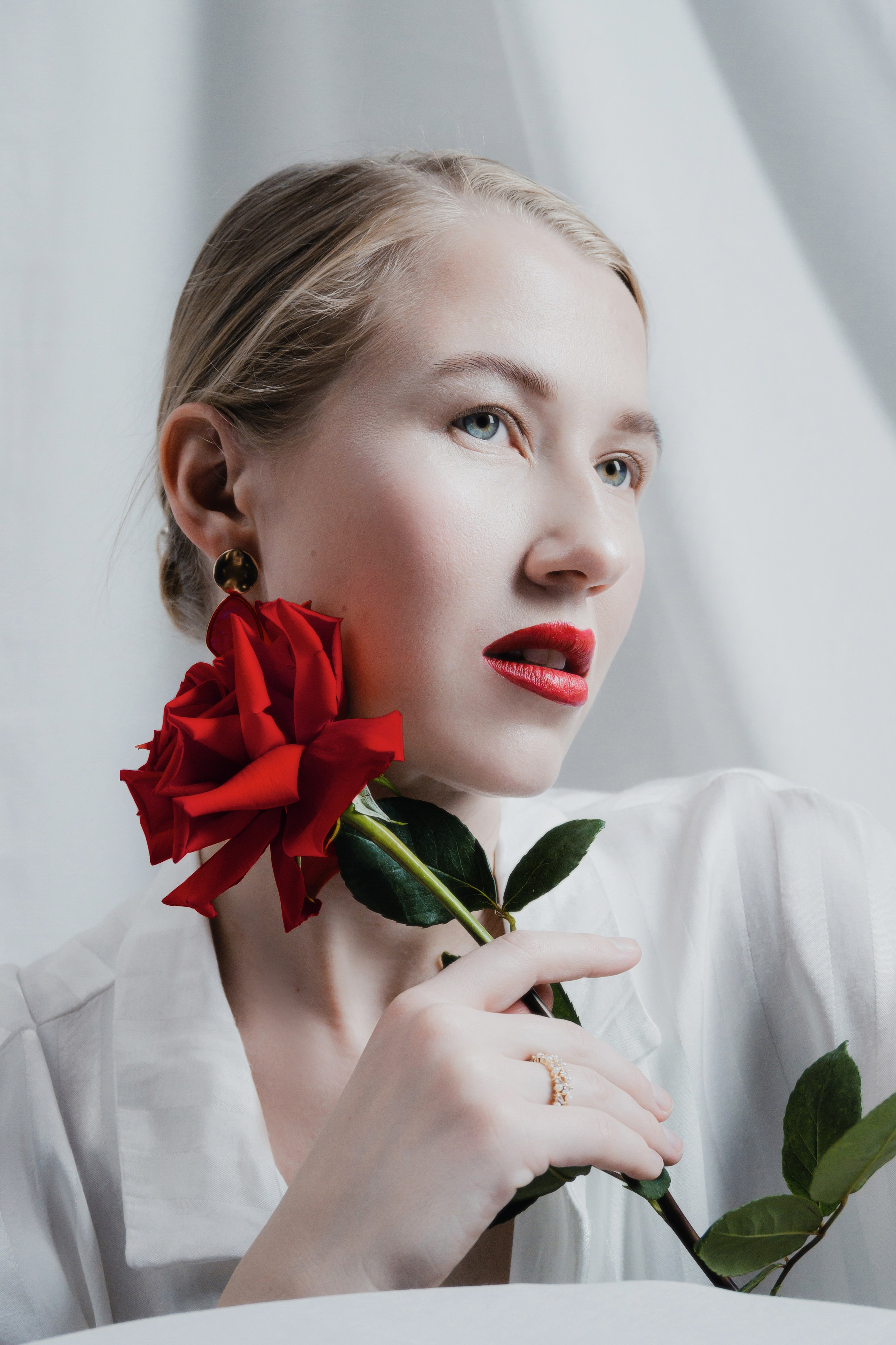 Надежда. Главная