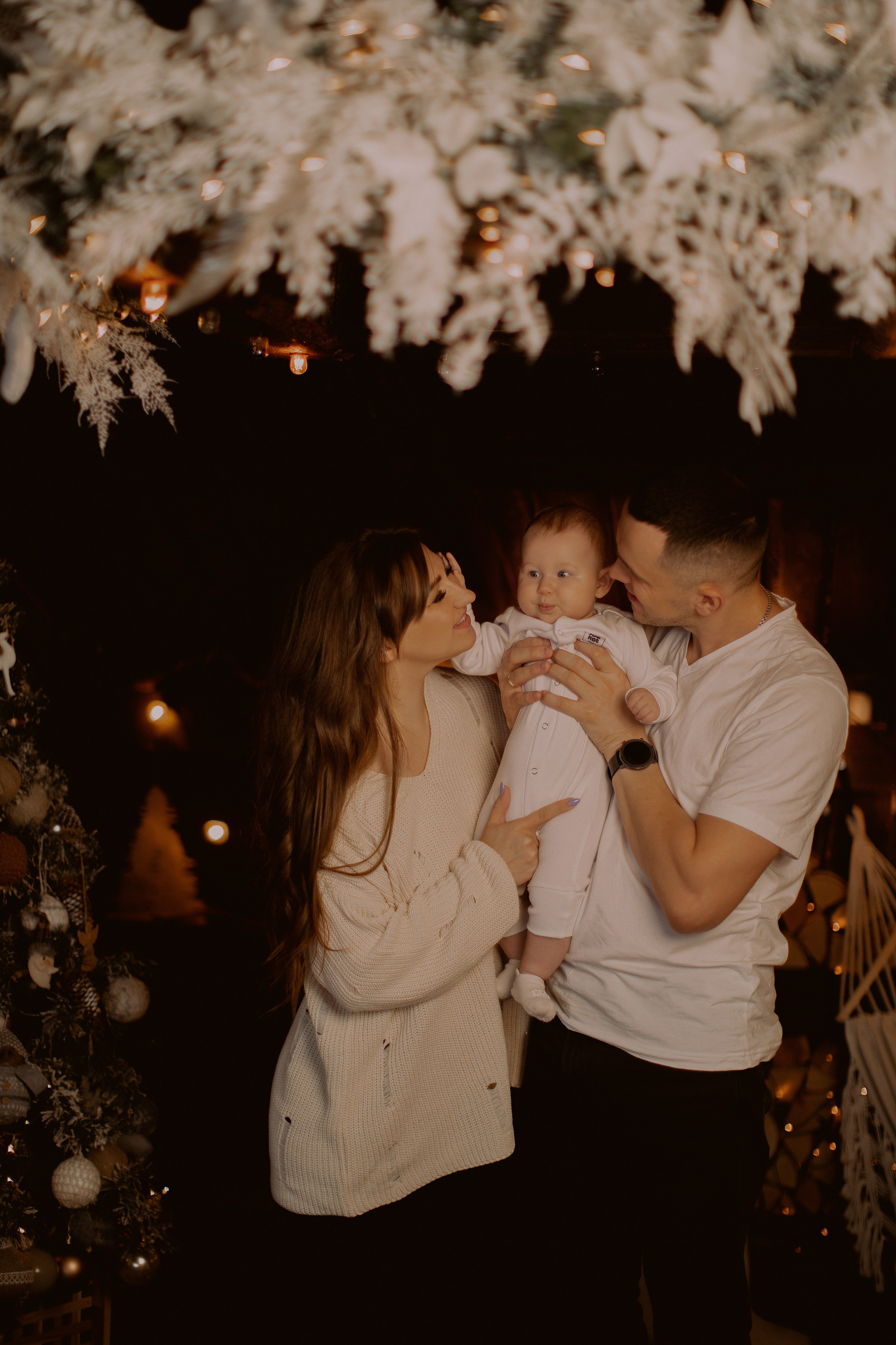 Первая новогодняя фотосессия малышки Эмилии. Фотограф в Нижнем Новгороде