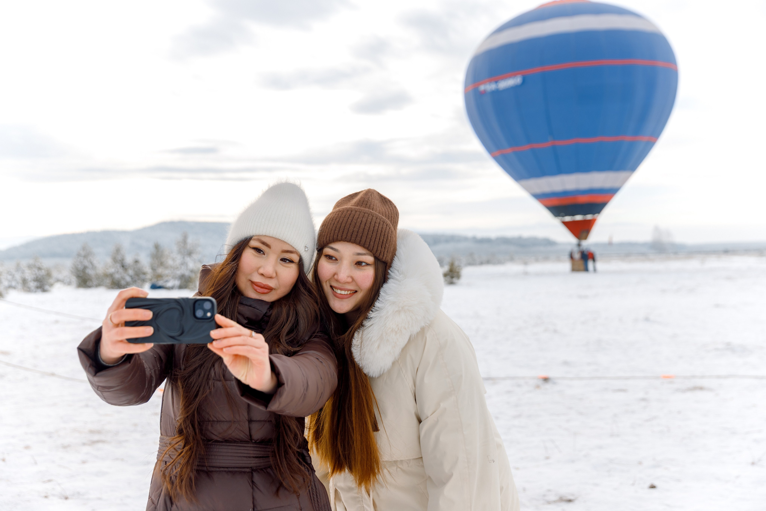 ЯБЛОКИ НА СНЕГУ. Свадебный фотограф Иркутск, репортажный фотограф Иркутск