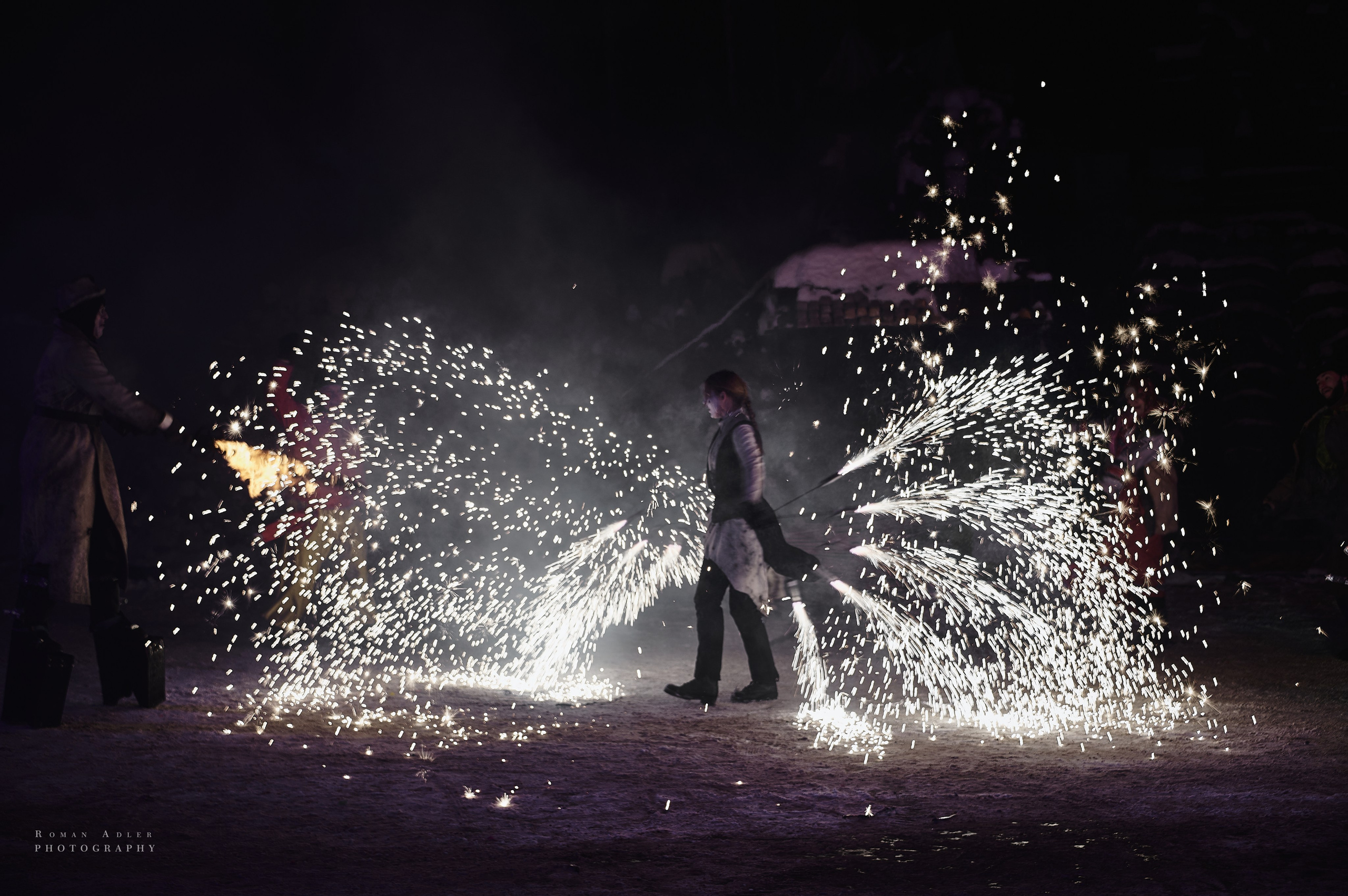 Новогодняя сказка от Ночных волков. Фотограф Роман Адлер
