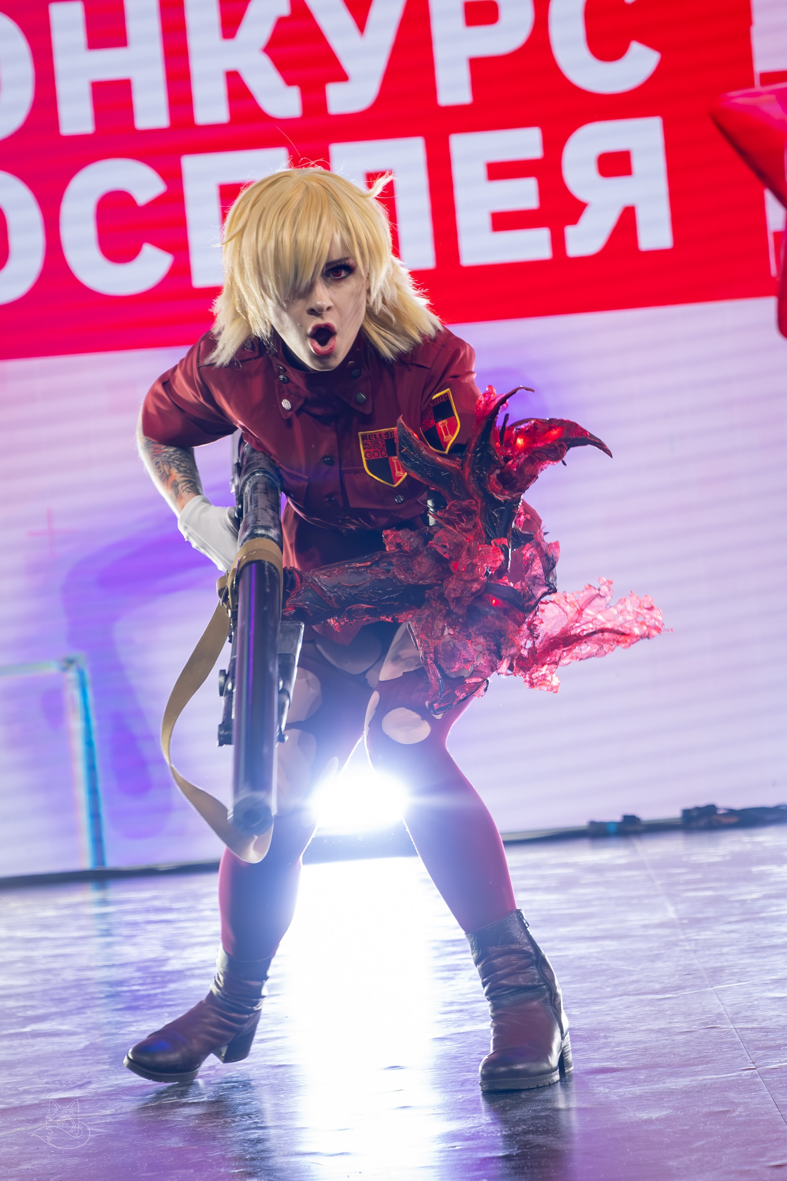 Сцена РЭД ЭКСПО 2024. Косплей фотограф